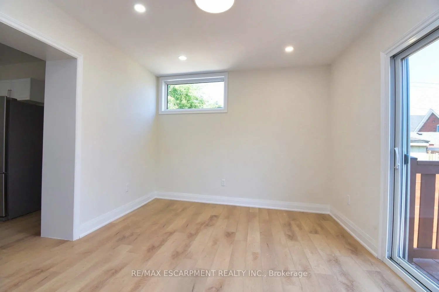 Photo 18 of 126 Evans Street, Hamilton, Landsdale — HOMEH