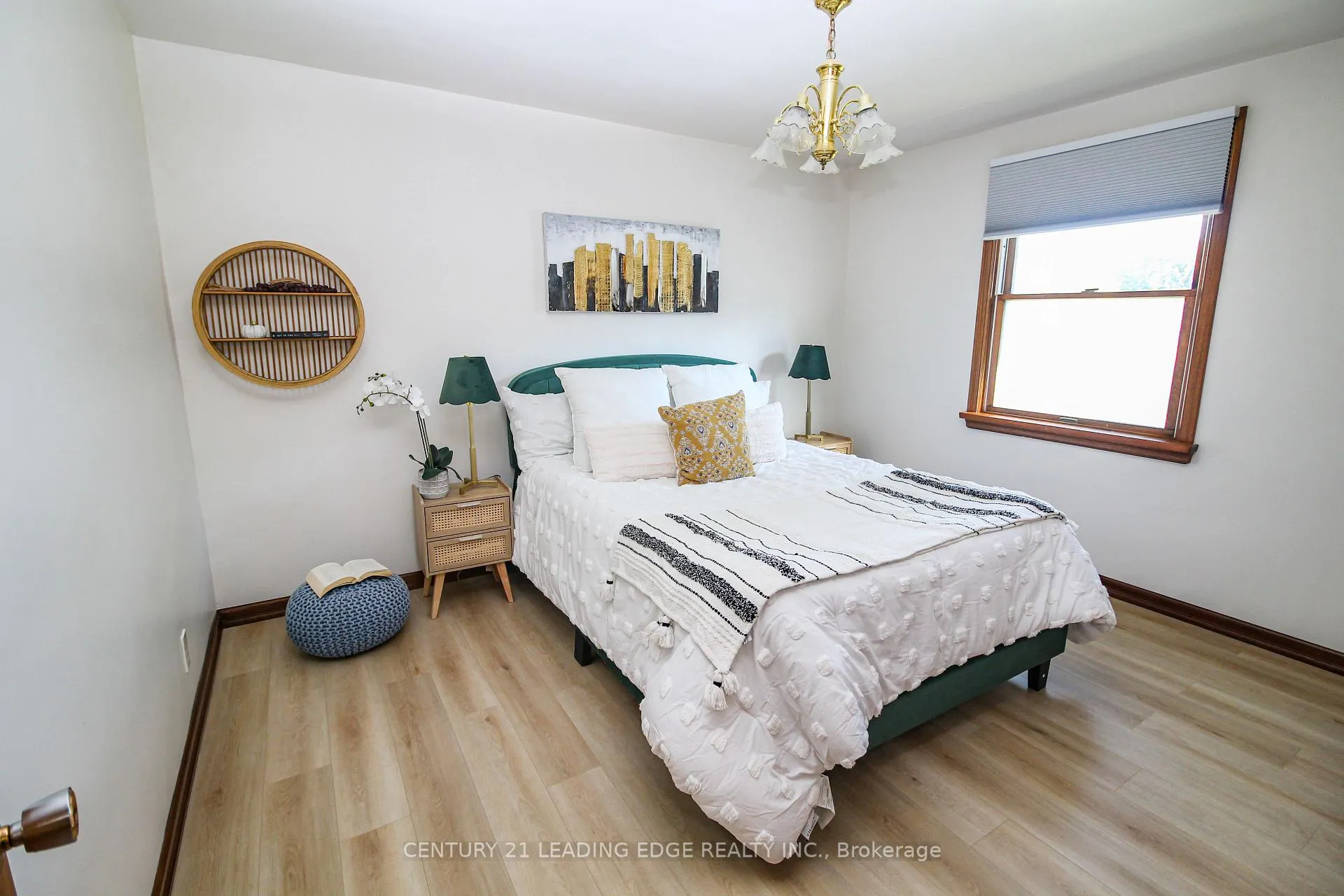 Photo 8 of 121 Northview Avenue, Whitby, Blue Grass Meadows — HOMEH