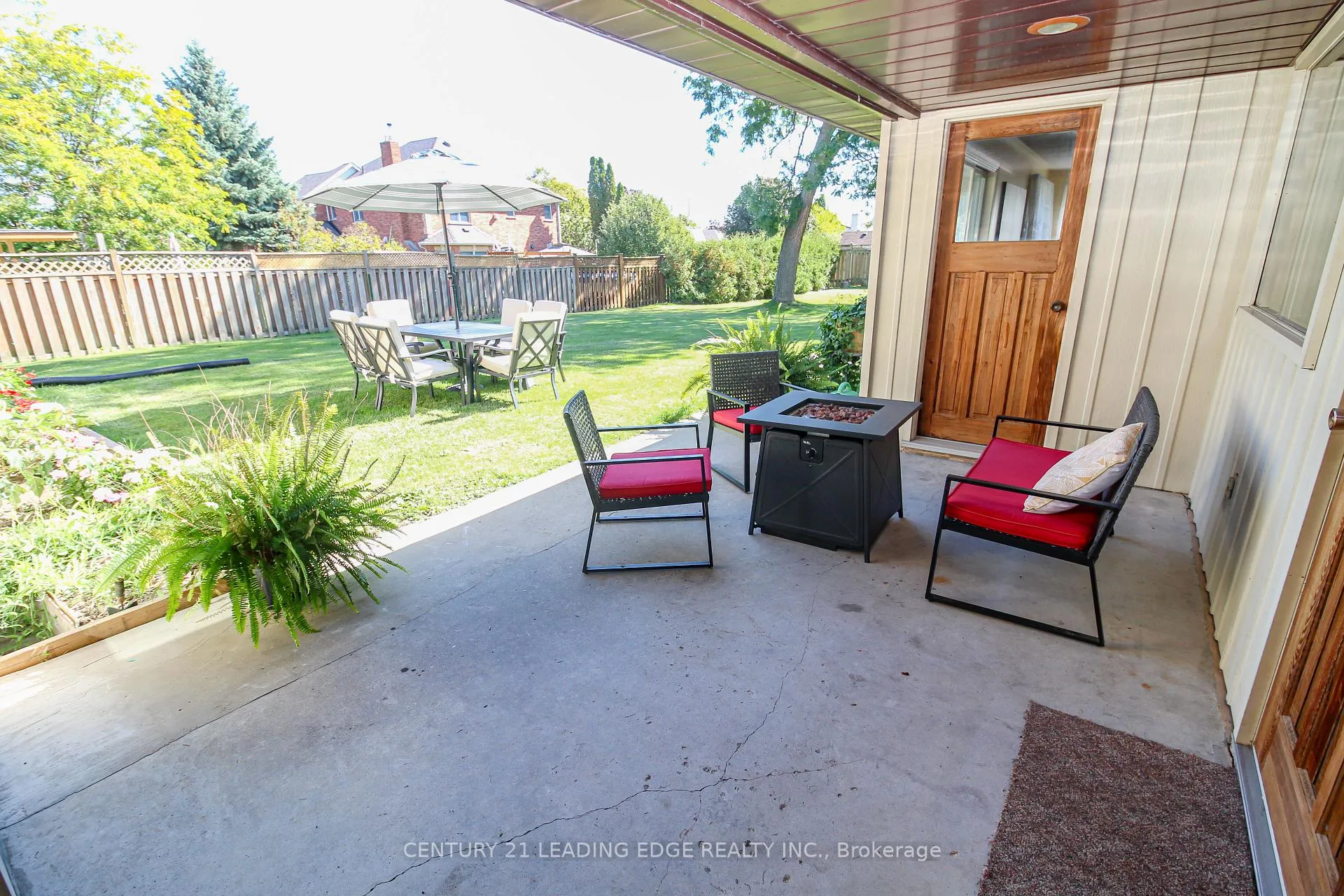 Photo 25 of 121 Northview Avenue, Whitby, Blue Grass Meadows — HOMEH