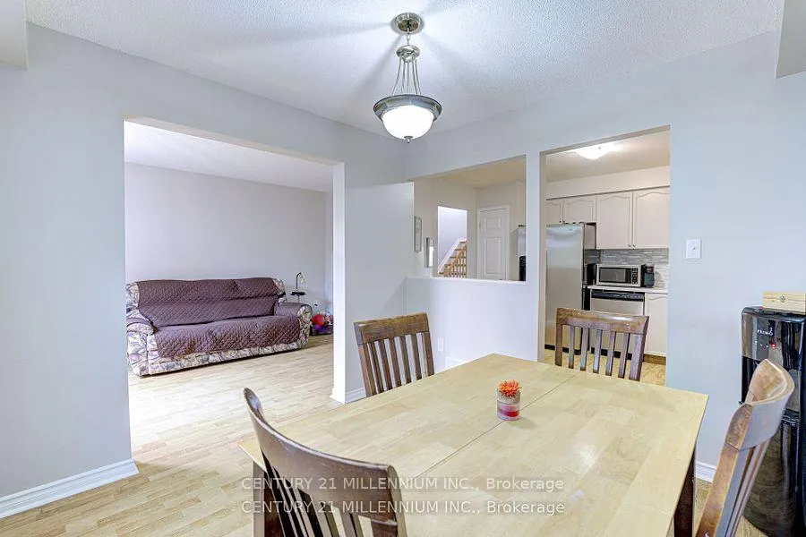 Photo 10 of 19 O'Leary Court, New Tecumseth, Tottenham — HOMEH