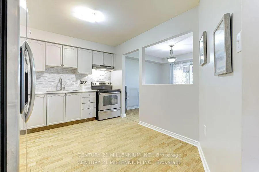 Photo 14 of 19 O'Leary Court, New Tecumseth, Tottenham — HOMEH