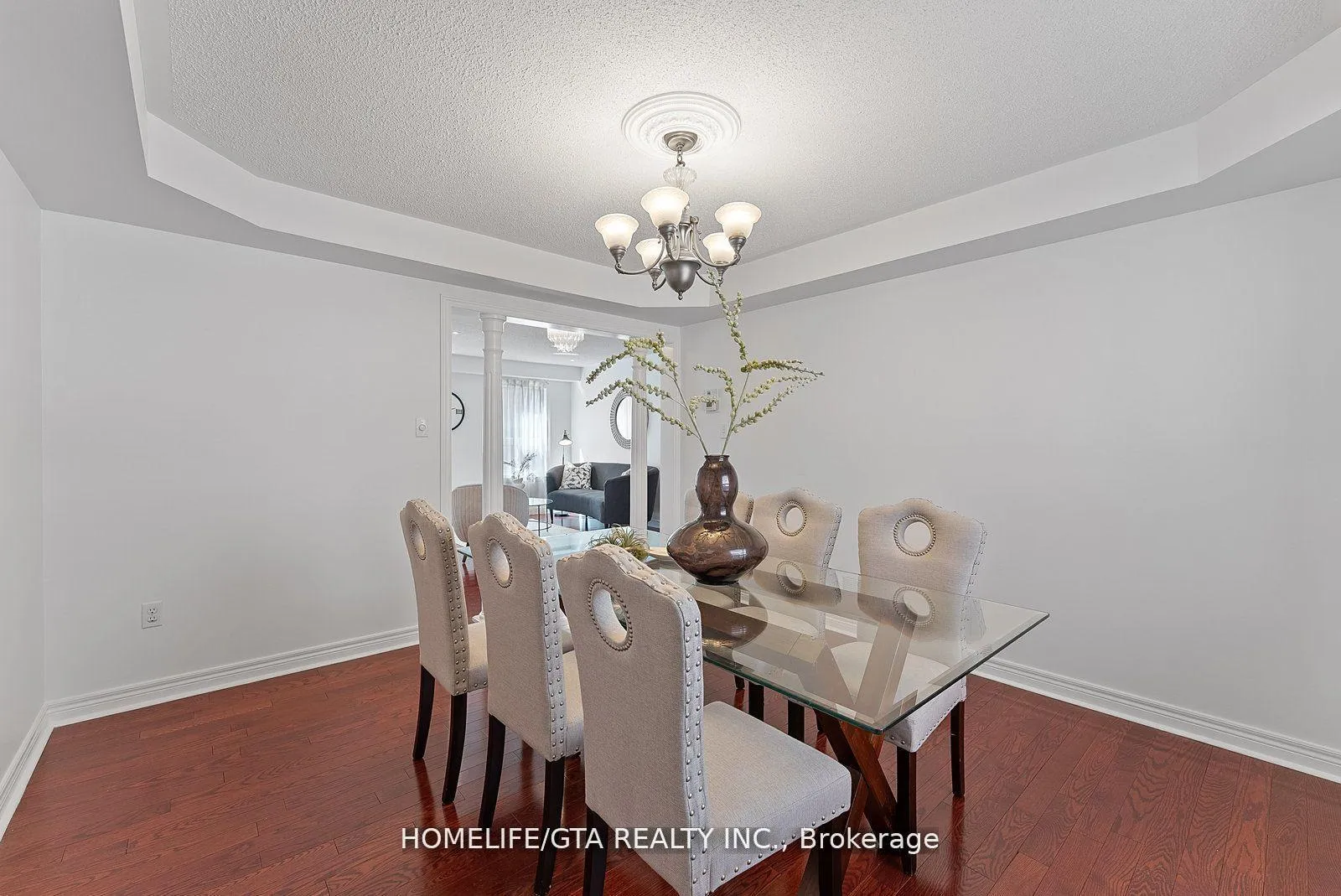 Photo 12 of 264 Stonebridge Drive, Markham, Berczy — HOMEH