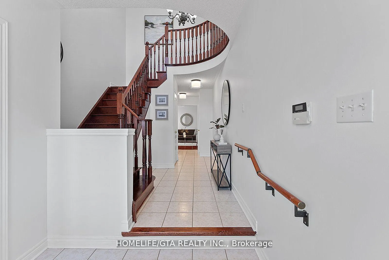 Photo 13 of 264 Stonebridge Drive, Markham, Berczy — HOMEH