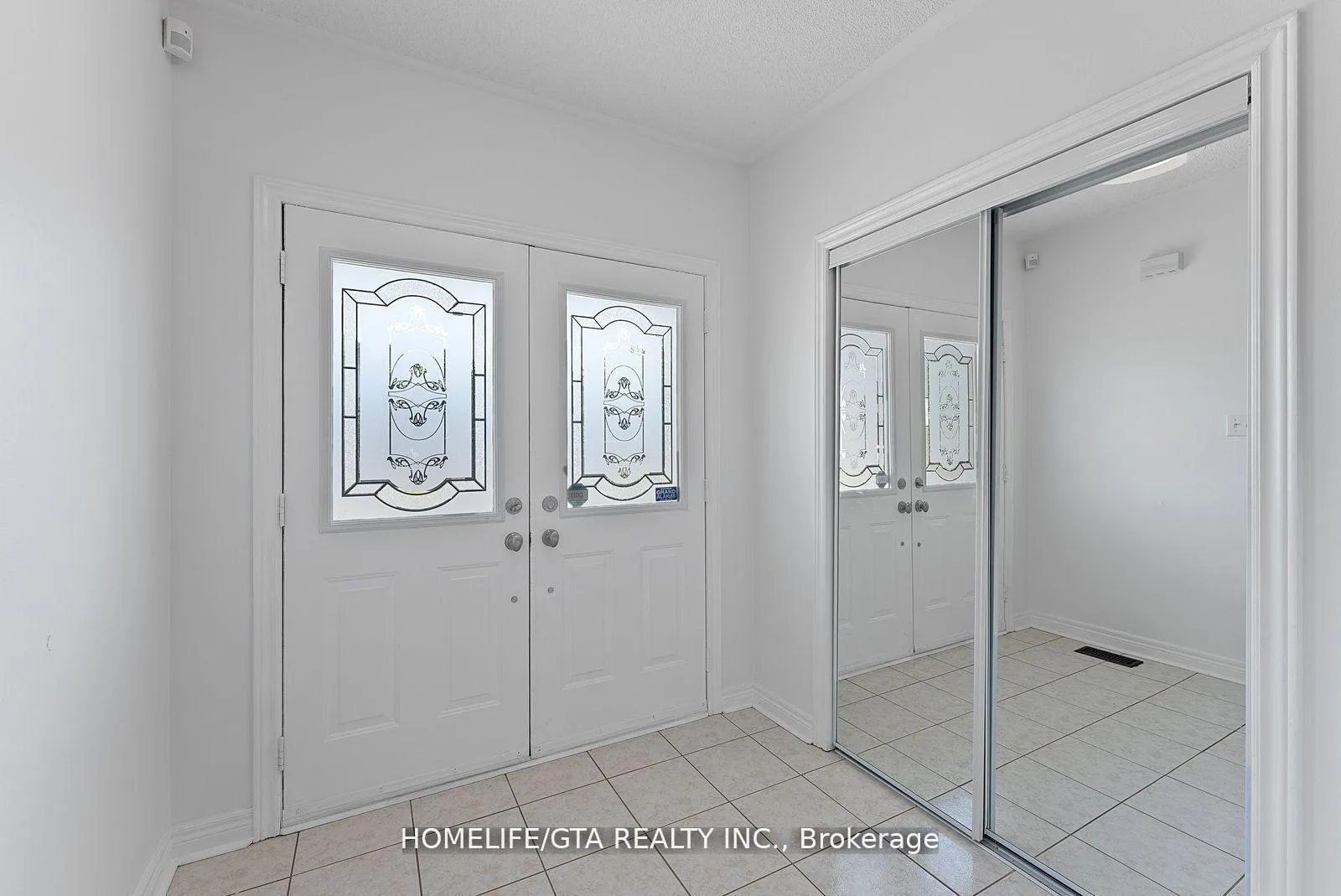 Photo 14 of 264 Stonebridge Drive, Markham, Berczy — HOMEH