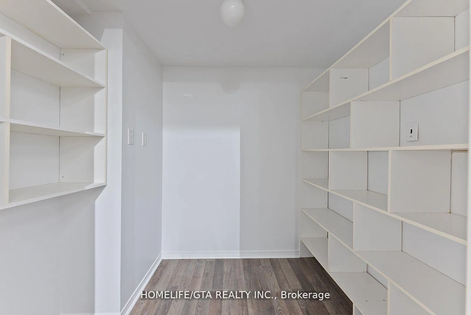 Photo 35 of 264 Stonebridge Drive, Markham, Berczy — HOMEH