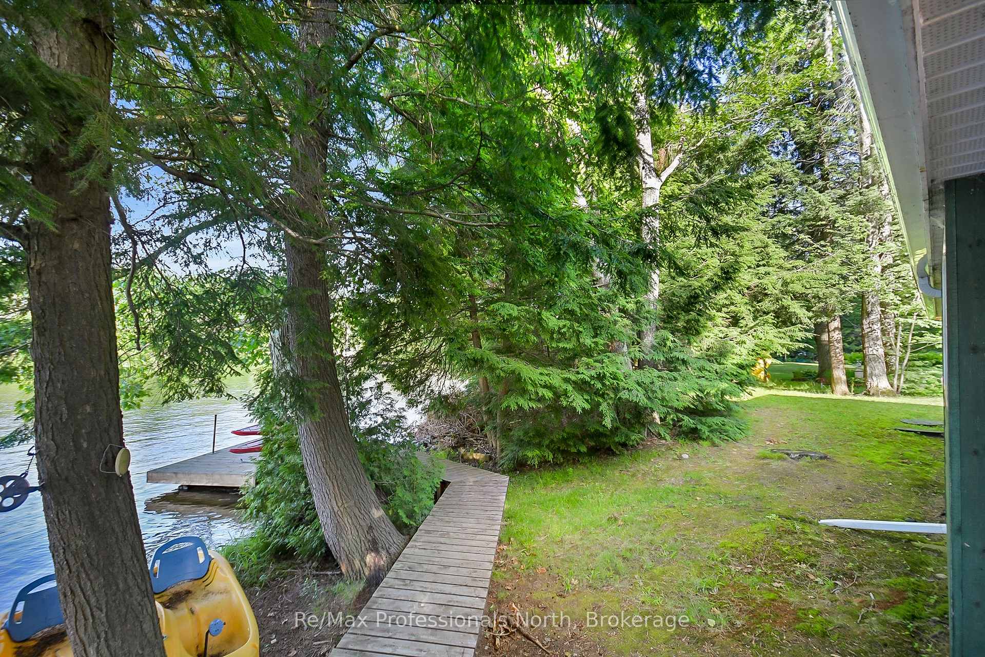 Photo 37 of 3-4 MB Henry Island, Gravenhurst, Muskoka (S) — HOMEH