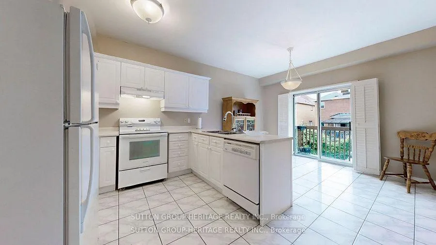 Photo 11 of 1452 Sandhurst Crescent, Pickering, Highbush — HOMEH