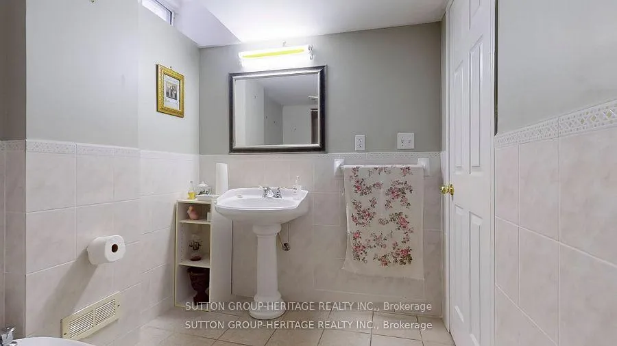 Photo 34 of 1452 Sandhurst Crescent, Pickering, Highbush — HOMEH