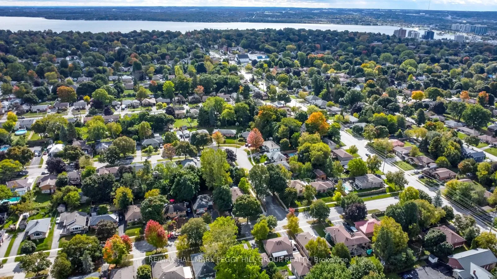 Photo 2 of 3 Pratt Road, Barrie, Wellington — HOMEH