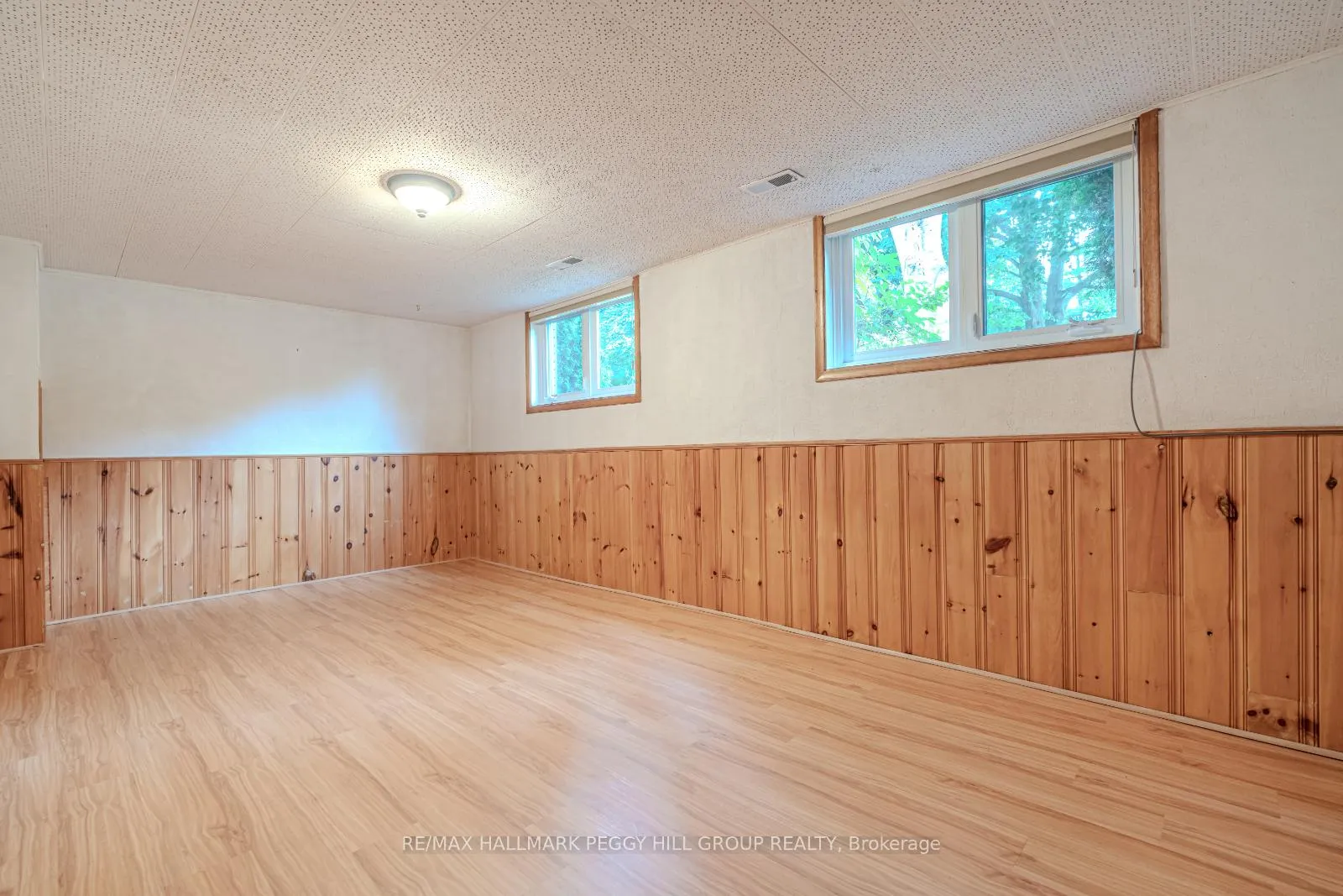 Photo 13 of 3 Pratt Road, Barrie, Wellington — HOMEH
