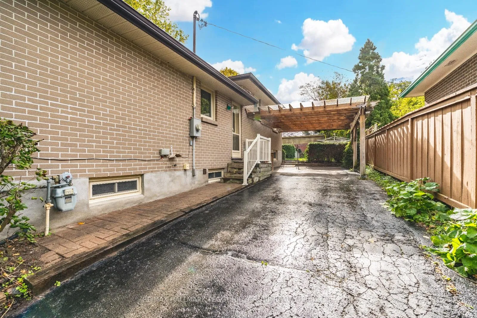 Photo 17 of 3 Pratt Road, Barrie, Wellington — HOMEH