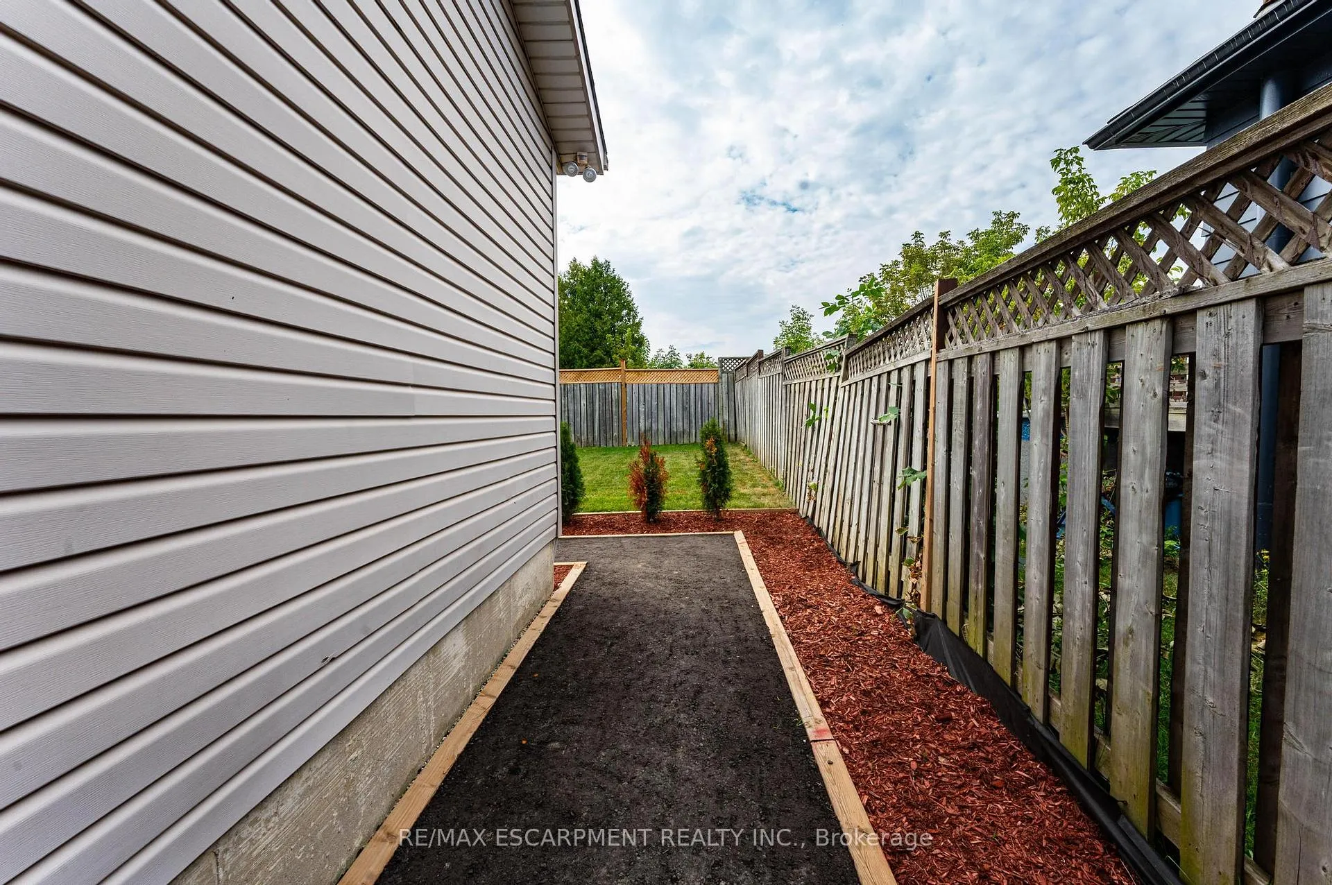 Photo 17 of 30 Larch Street, Hamilton, Berrisfield — HOMEH