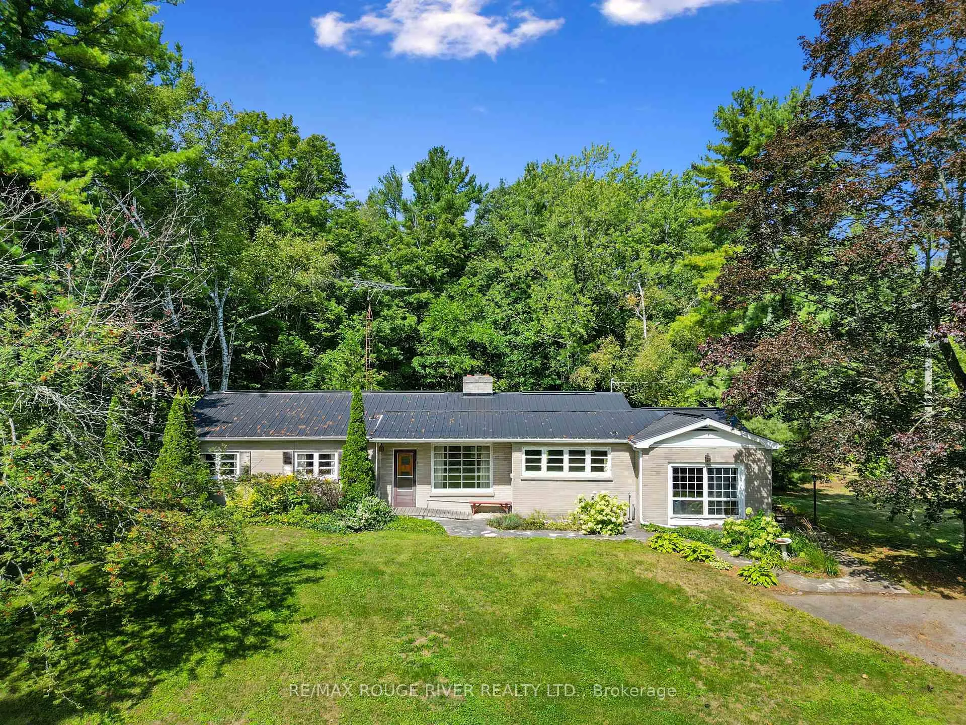 Photo 1 of Unit B, 5250 County Rd 45, Hamilton Township, Baltimore — HOMEH