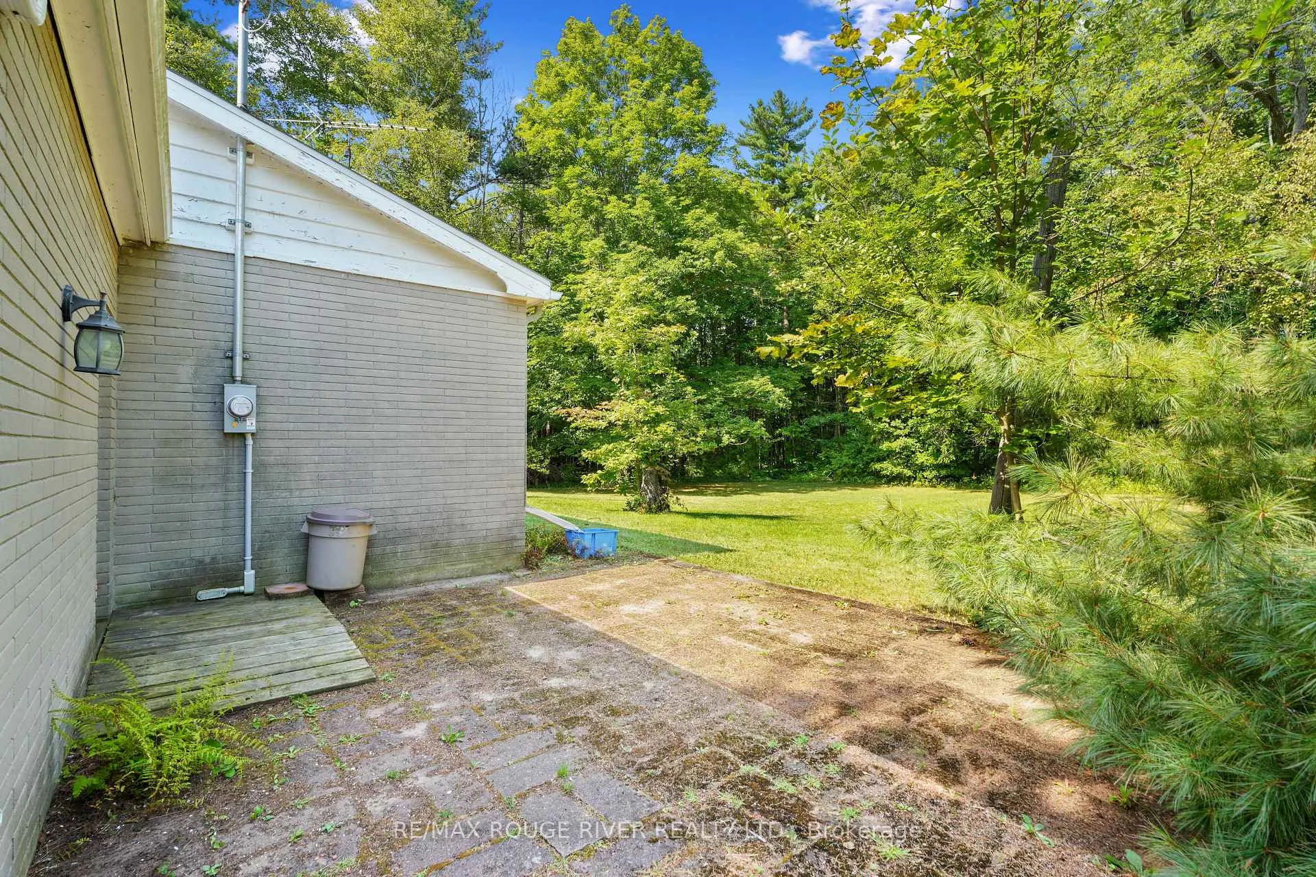 Photo 32 of Unit B, 5250 County Rd 45, Hamilton Township, Baltimore — HOMEH