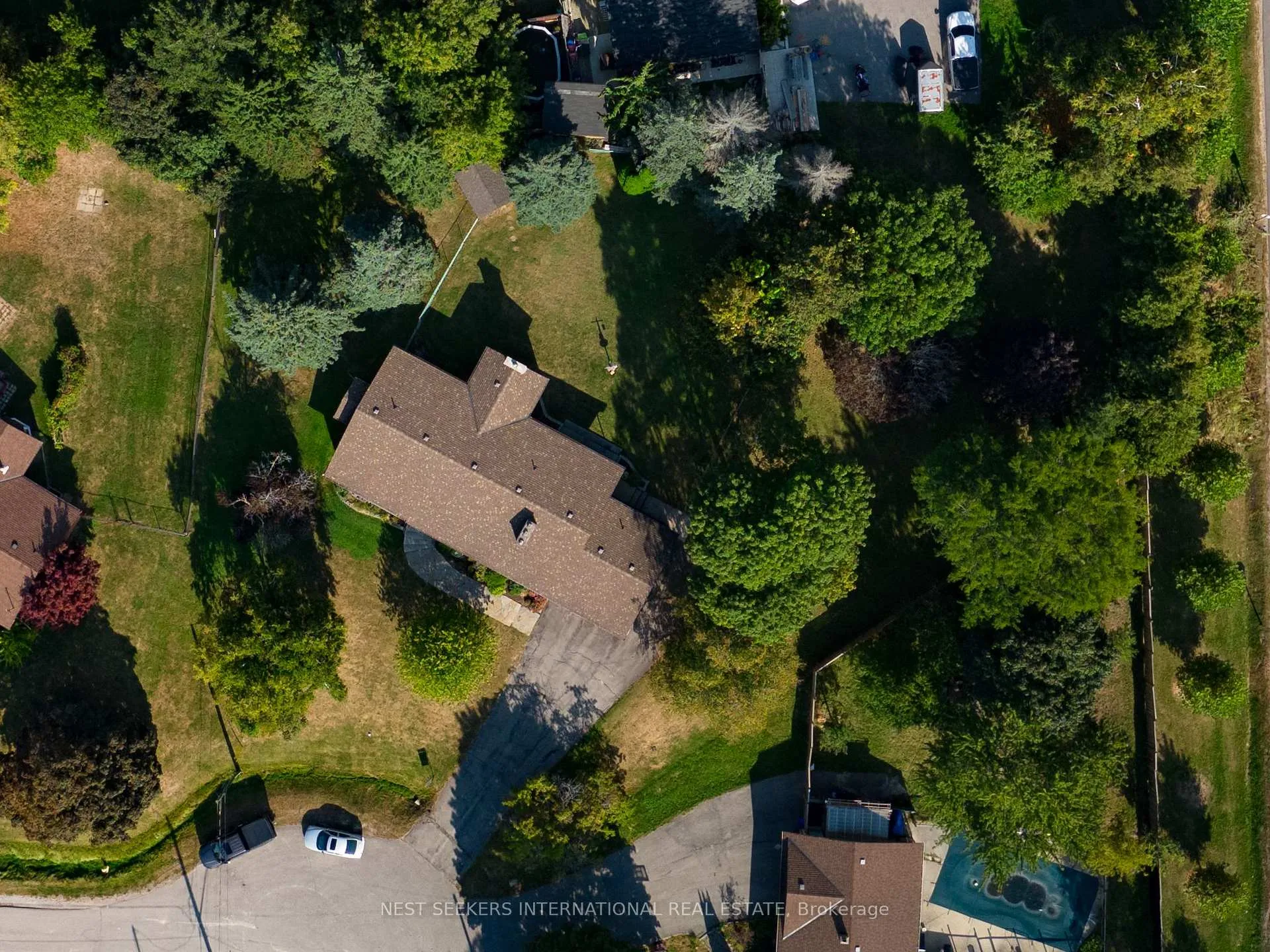 Photo 25 of 27 Noblewood Drive, King, Nobleton — HOMEH