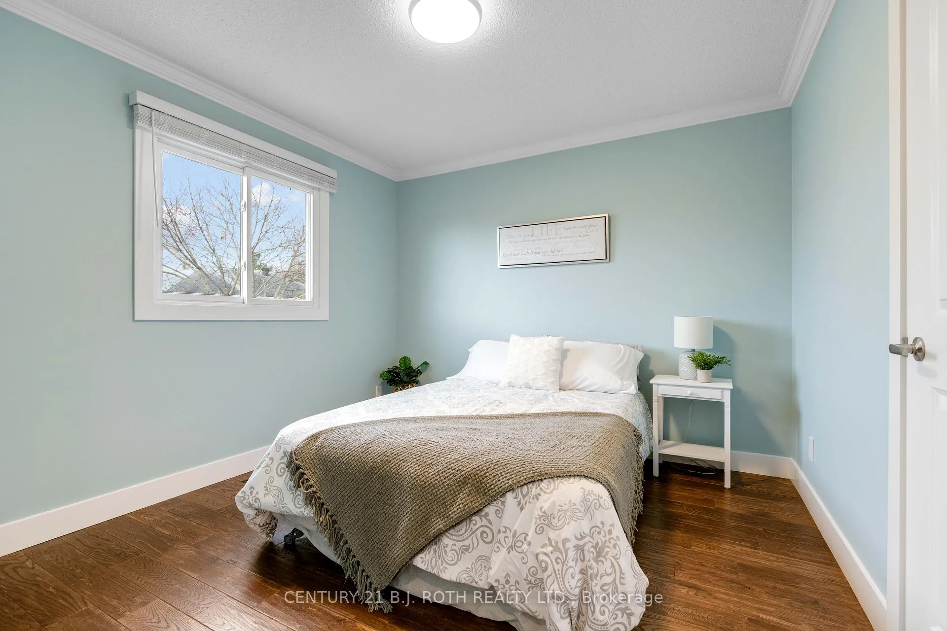 Photo 26 of 36 Carr Drive, Barrie, Letitia Heights — HOMEH