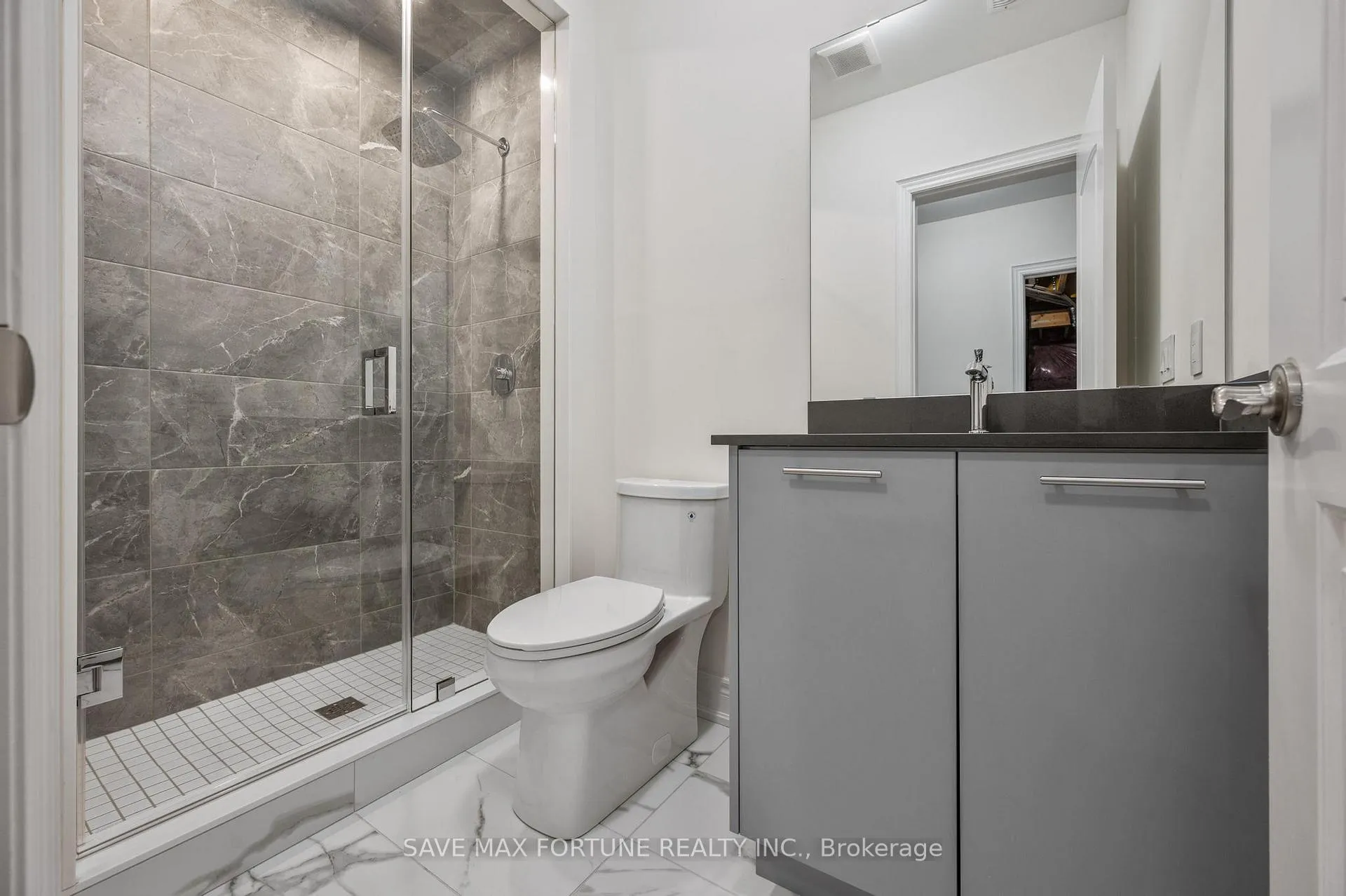 Photo 36 of 22 Pellegrini Dr E, Vaughan, Kleinburg — HOMEH