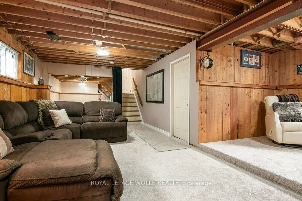 Photo 31 of 323 Pastern Trail, Waterloo — HOMEH