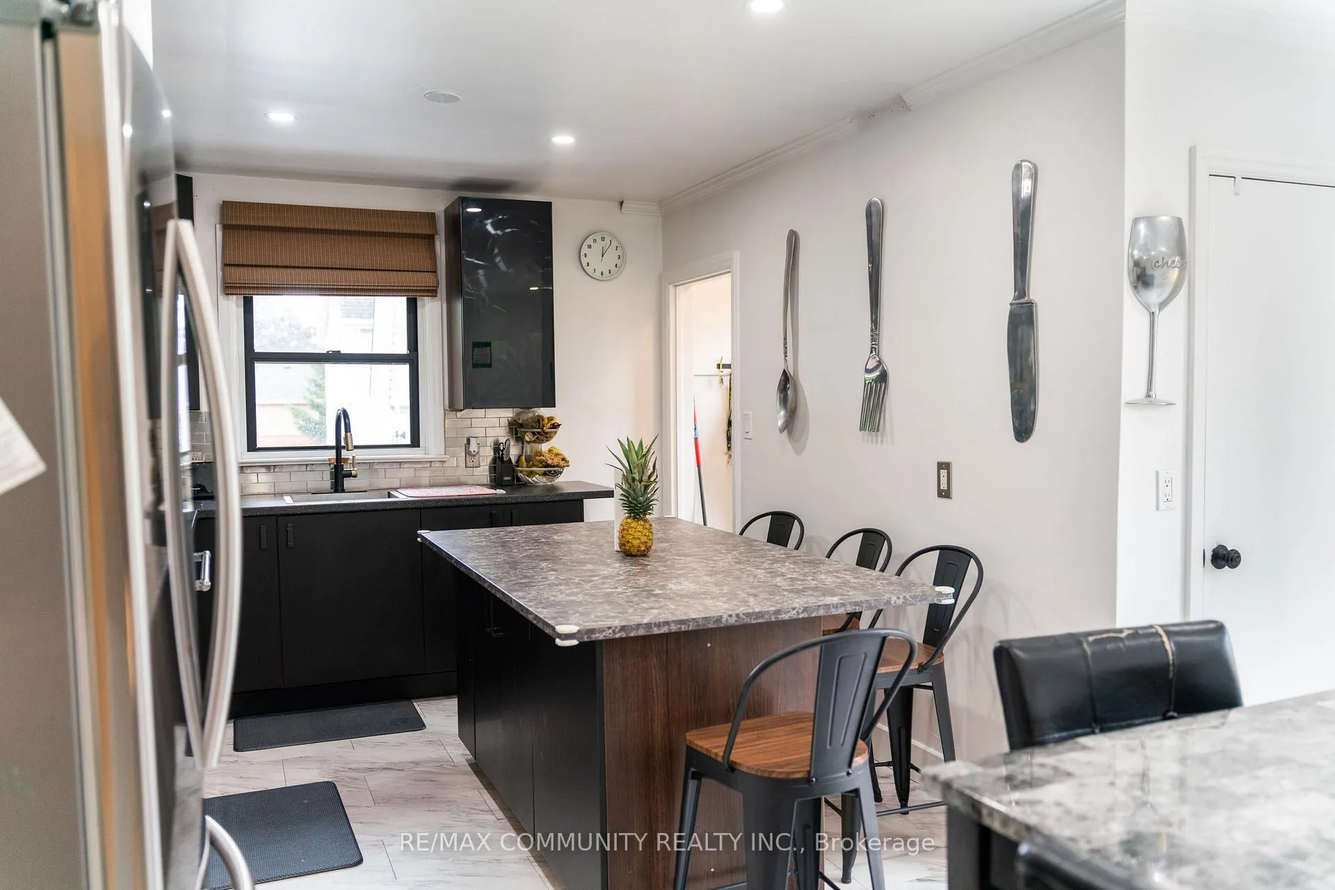 Photo 13 of 583 Burnham Street, Cobourg — HOMEH
