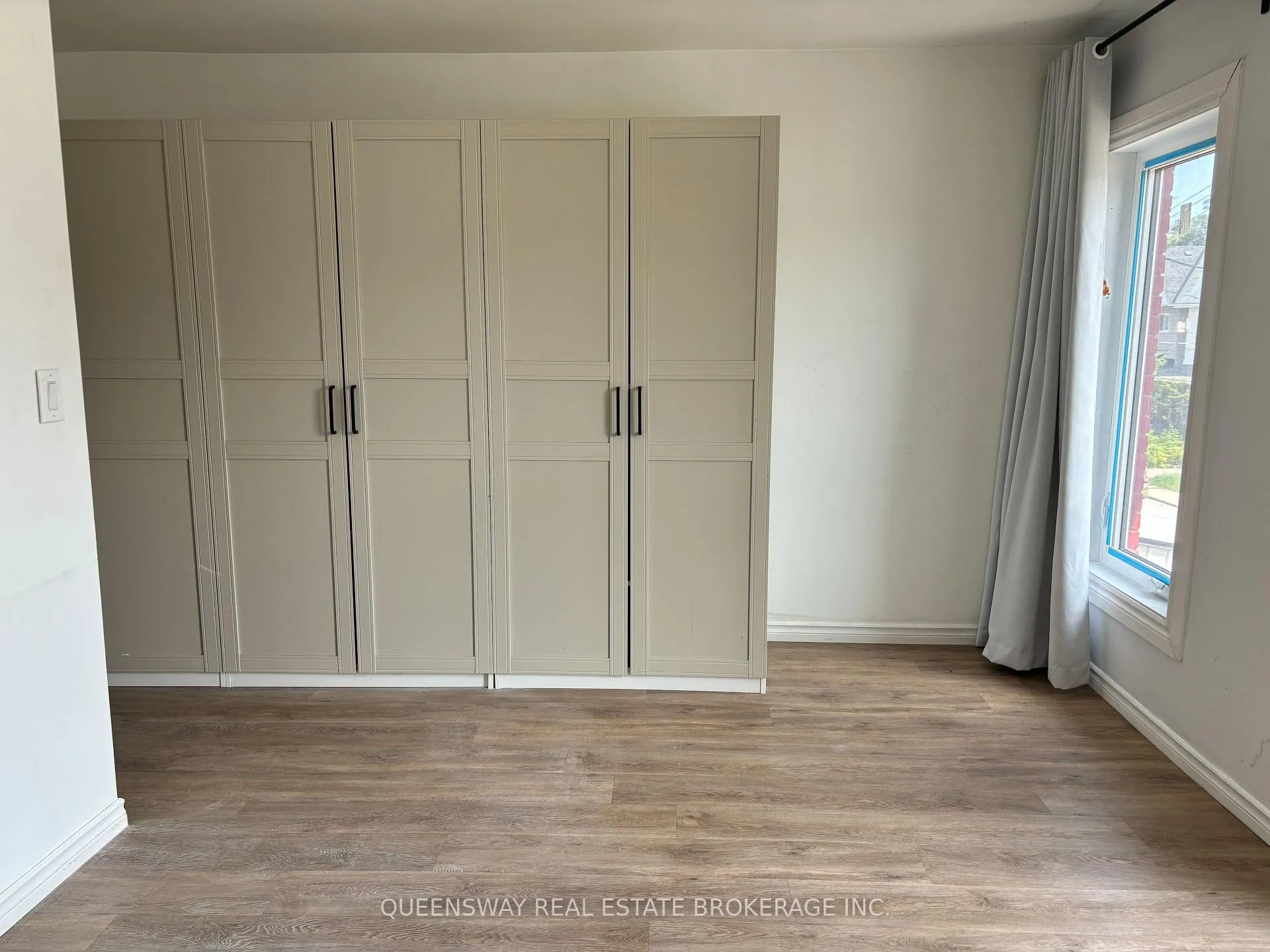 Photo 10 of 21 Kinrade Avenue, Hamilton, Gibson — HOMEH