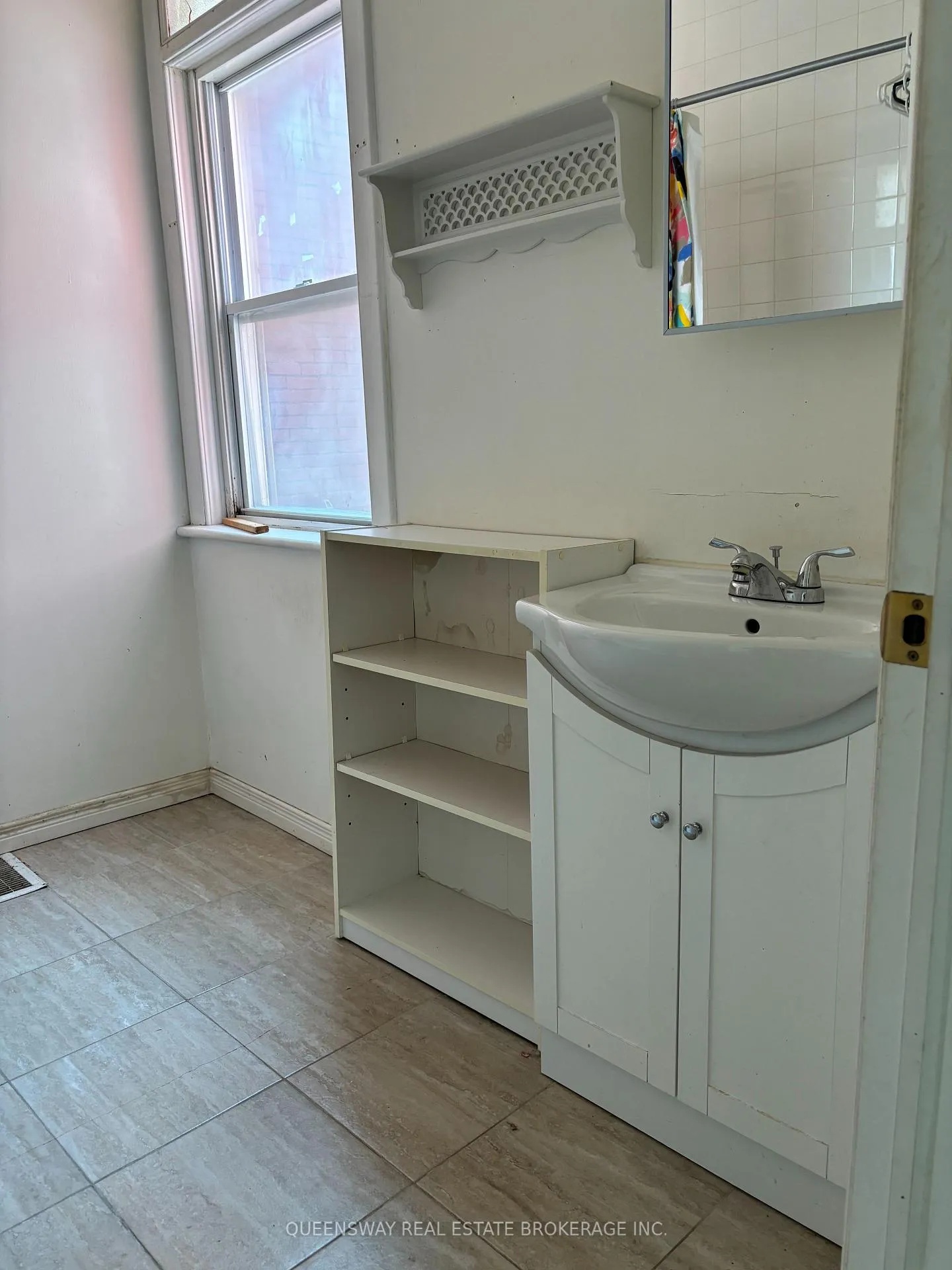 Photo 29 of 21 Kinrade Avenue, Hamilton, Gibson — HOMEH
