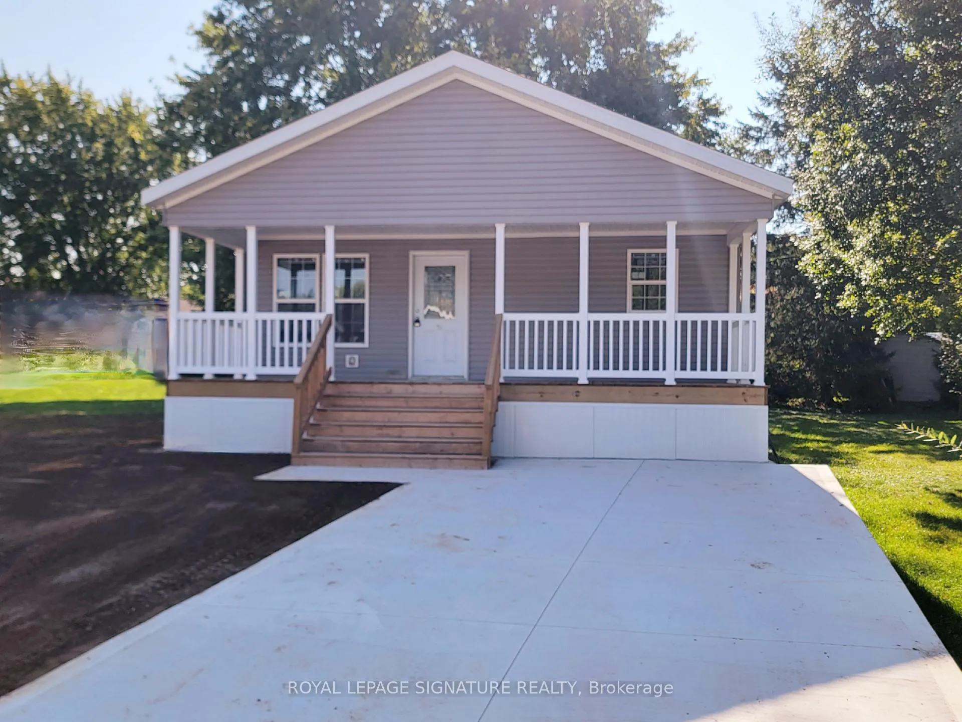 Photo 1 of 20 Briar Wood Place, Innisfil, Rural Innisfil — HOMEH