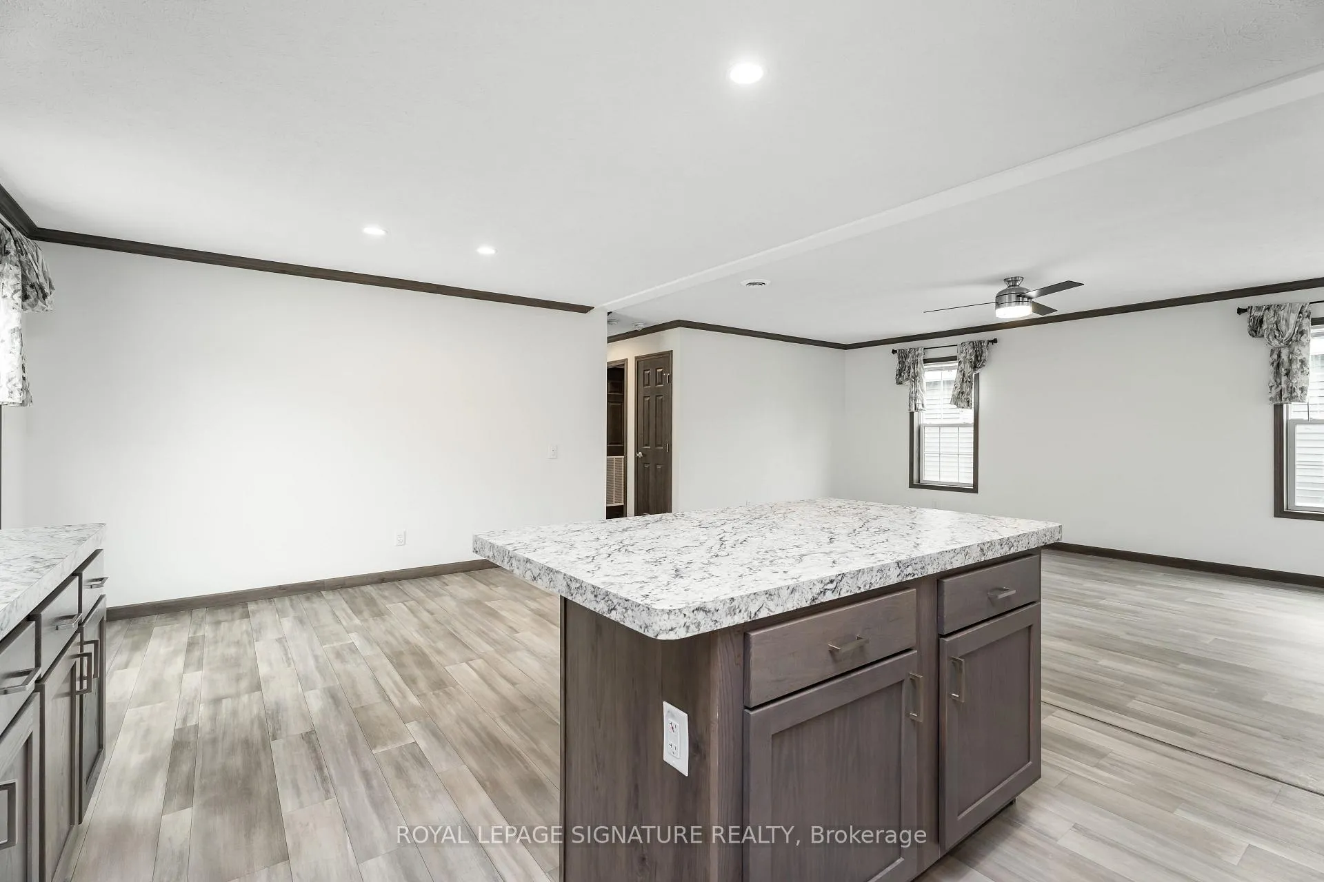 Photo 18 of 20 Briar Wood Place, Innisfil, Rural Innisfil — HOMEH