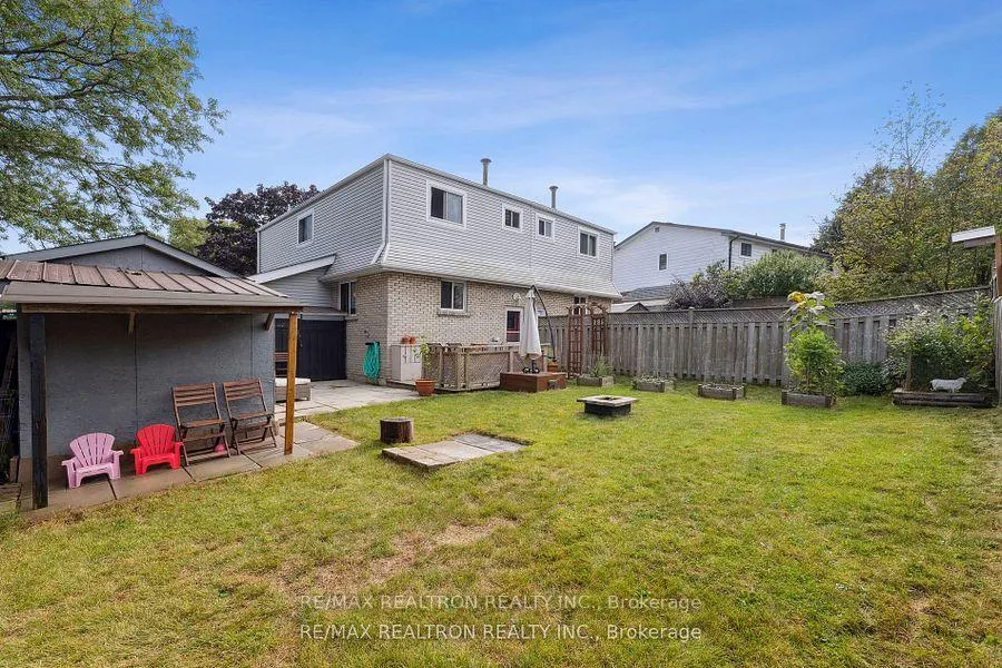 Photo 25 of 971 Florell Drive, Oshawa, Donevan — HOMEH