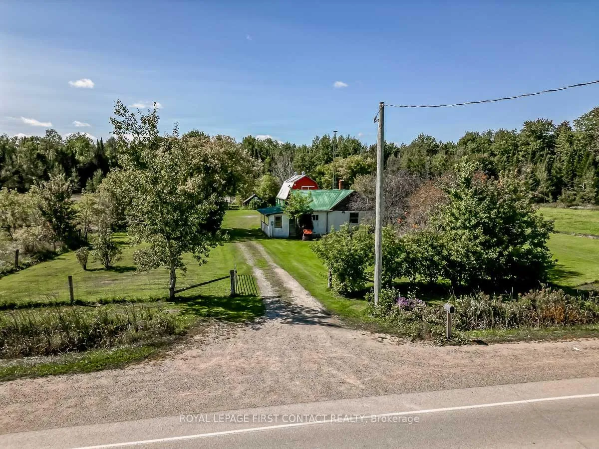 Photo 2 of 3828 George Johnston Road, Springwater, Rural Springwater — HOMEH