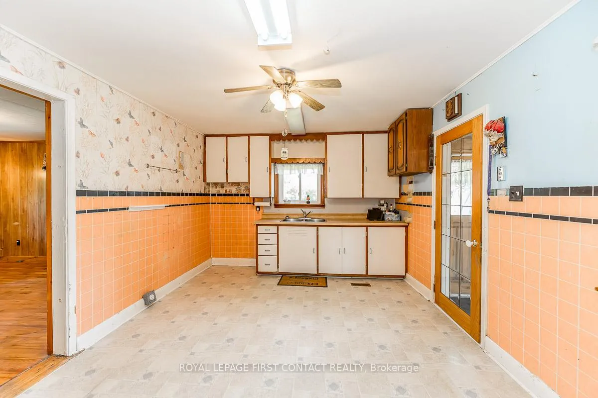 Photo 13 of 3828 George Johnston Road, Springwater, Rural Springwater — HOMEH