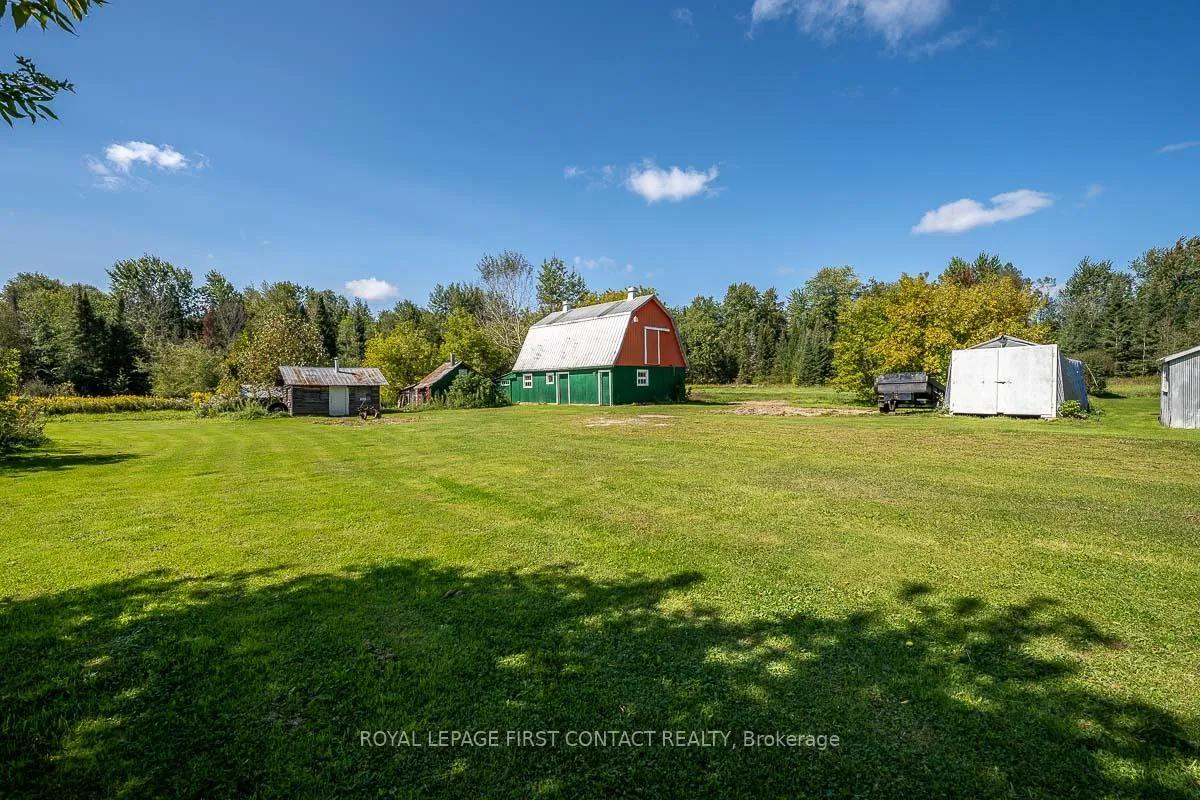Photo 27 of 3828 George Johnston Road, Springwater, Rural Springwater — HOMEH
