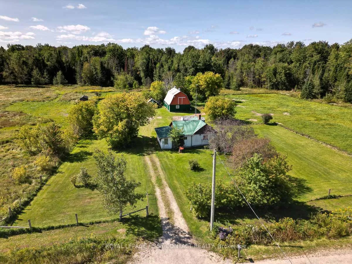 Photo 30 of 3828 George Johnston Road, Springwater, Rural Springwater — HOMEH