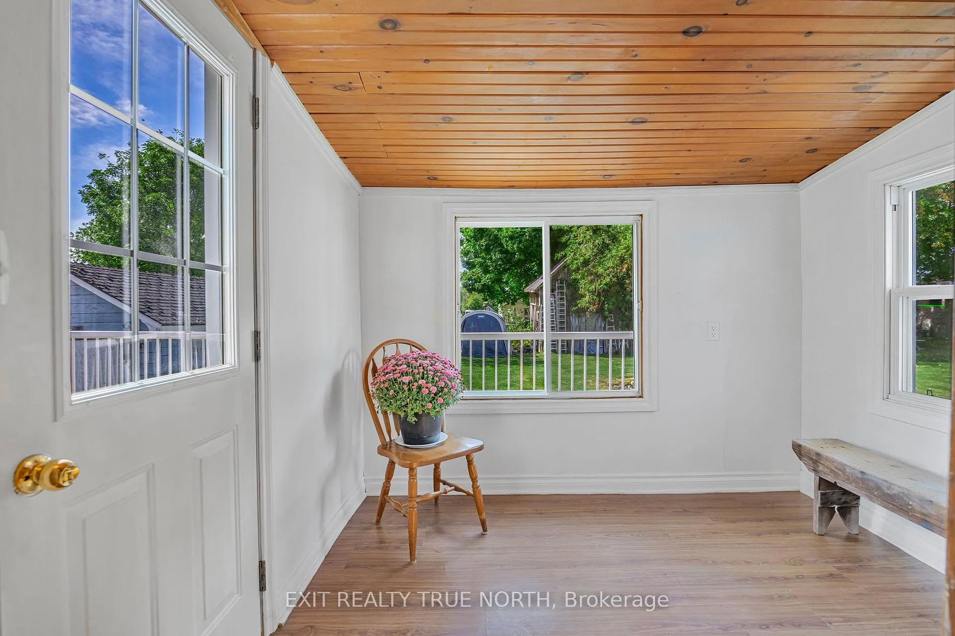 Photo 9 of 2808 Perry Avenue, Ramara, Brechin — HOMEH
