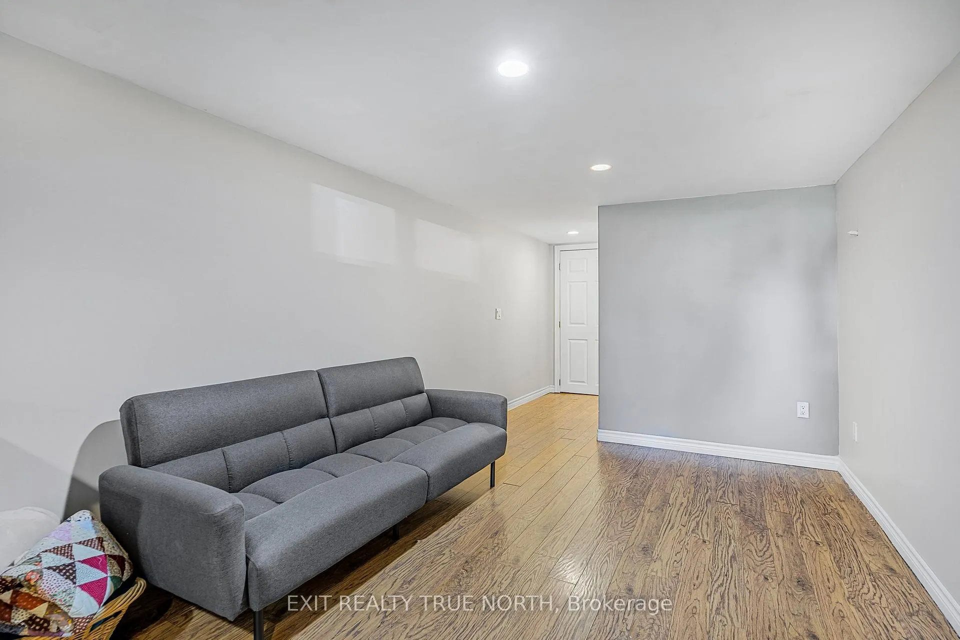 Photo 17 of 2808 Perry Avenue, Ramara, Brechin — HOMEH