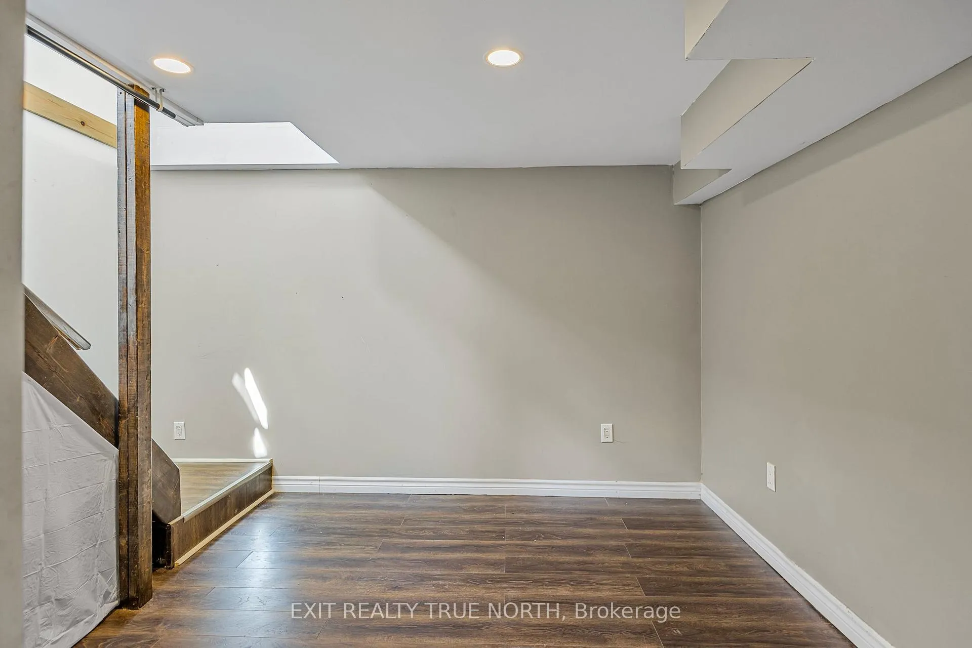 Photo 19 of 2808 Perry Avenue, Ramara, Brechin — HOMEH