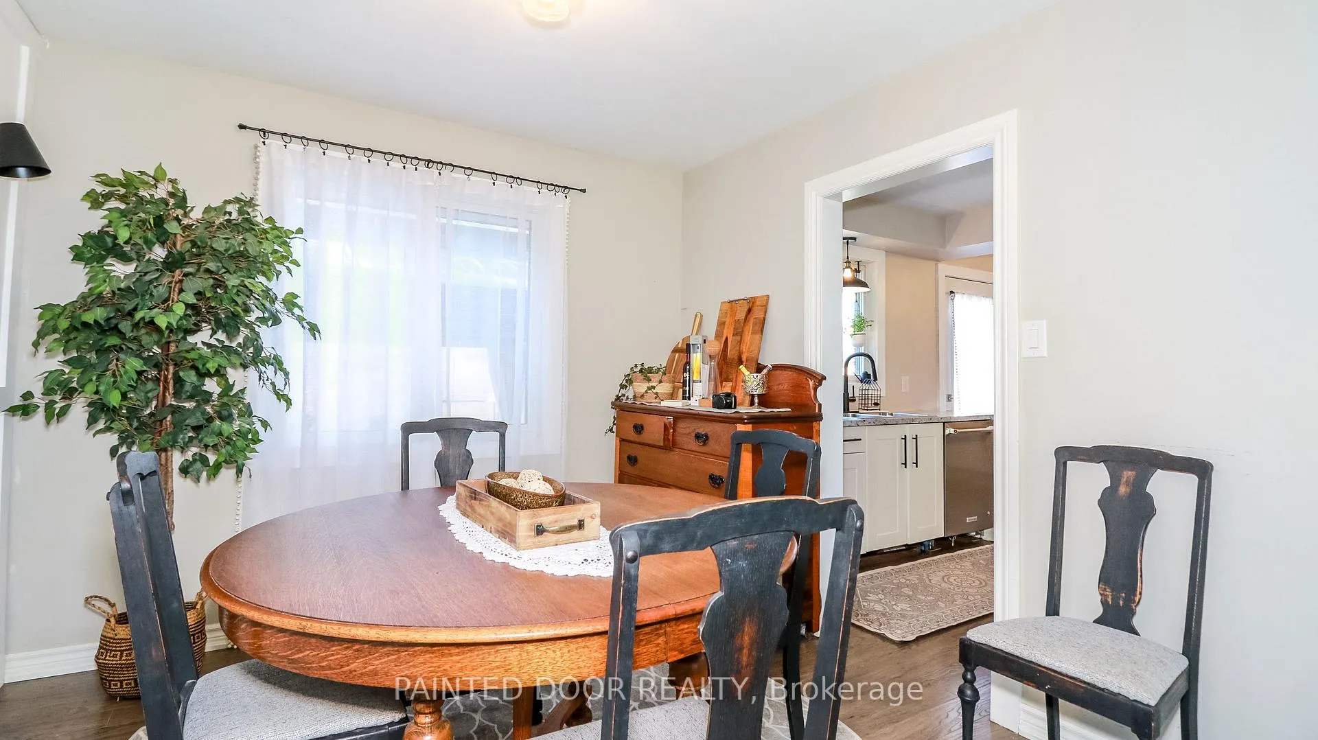 Photo 8 of 27 Highcroft Road, Barrie, Allandale Heights — HOMEH