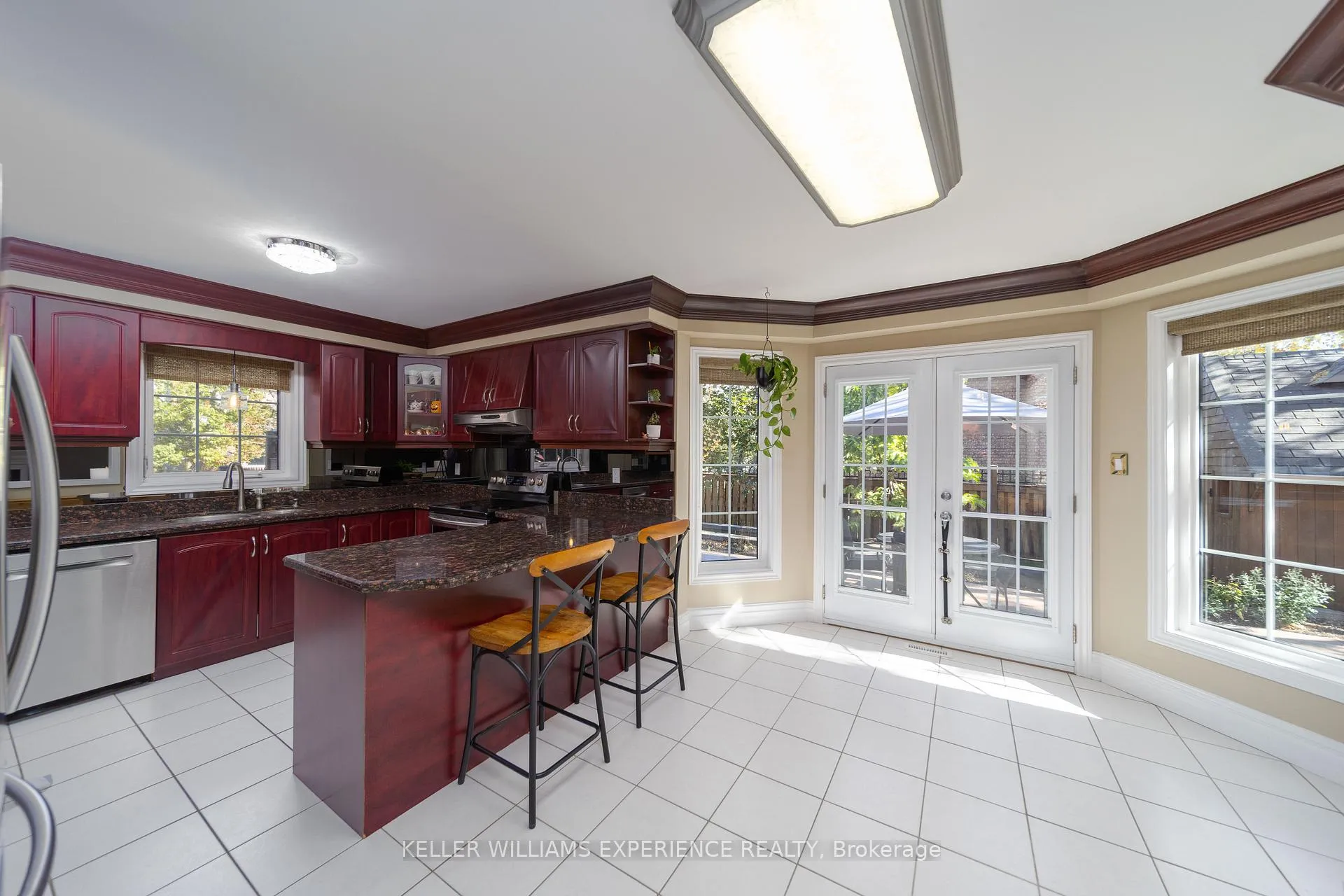 Photo 10 of 175 Hanmer Street W, Barrie, West Bayfield — HOMEH