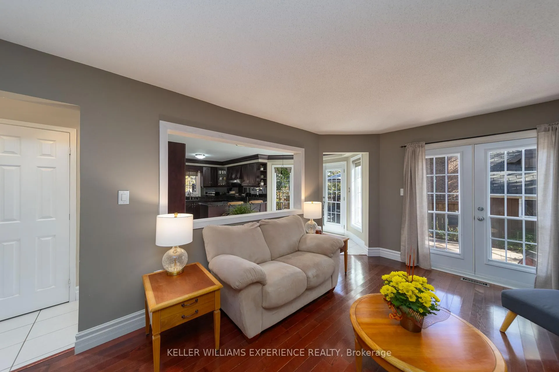 Photo 13 of 175 Hanmer Street W, Barrie, West Bayfield — HOMEH