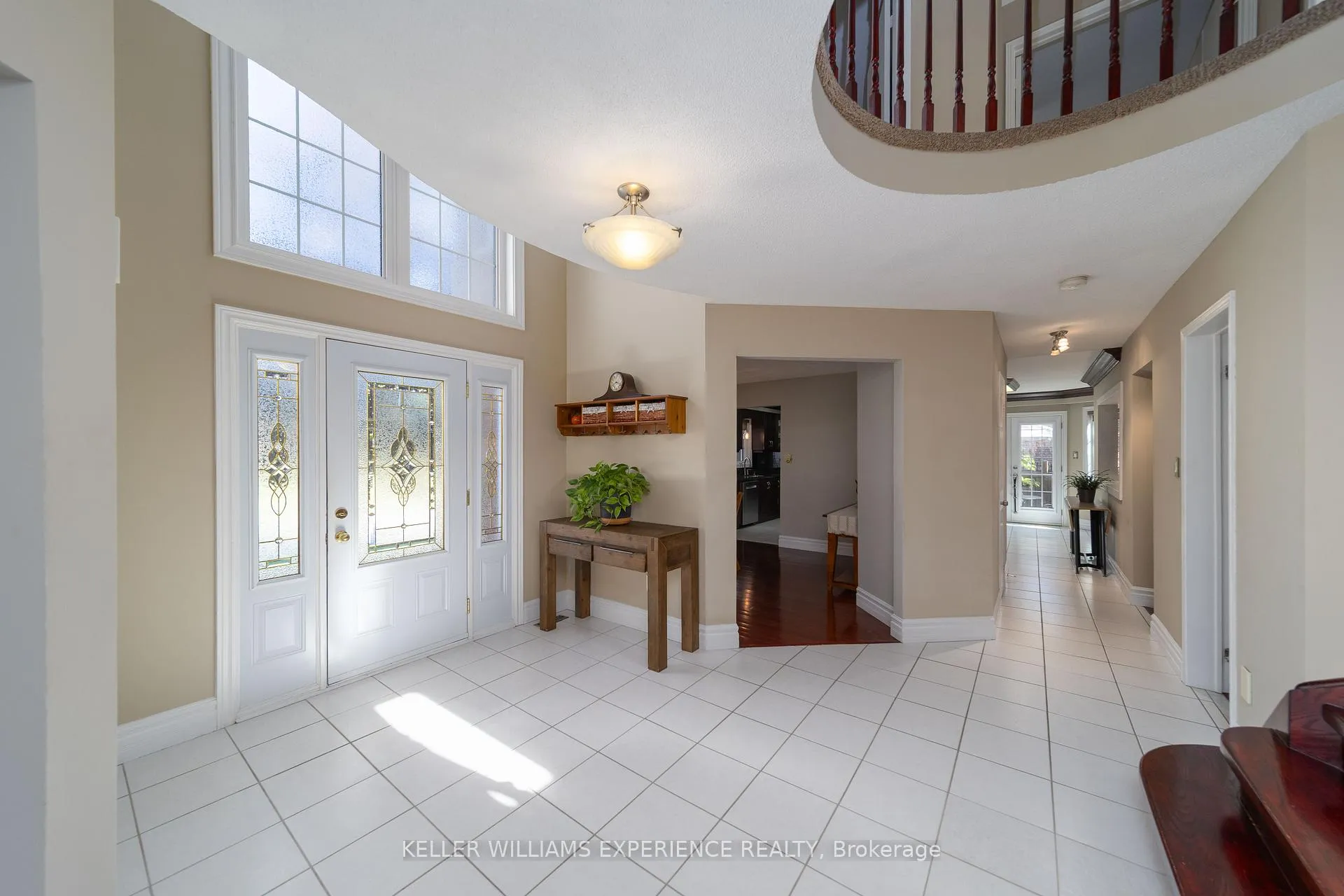 Photo 16 of 175 Hanmer Street W, Barrie, West Bayfield — HOMEH