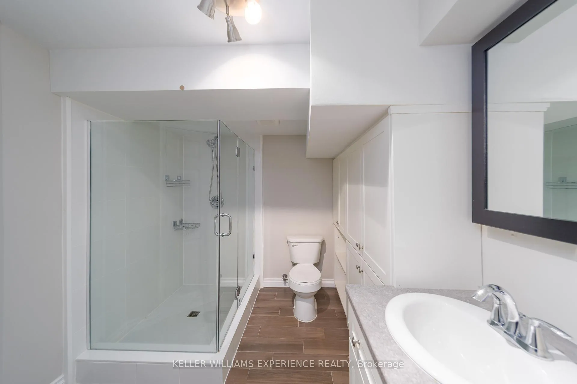 Photo 20 of 175 Hanmer Street W, Barrie, West Bayfield — HOMEH