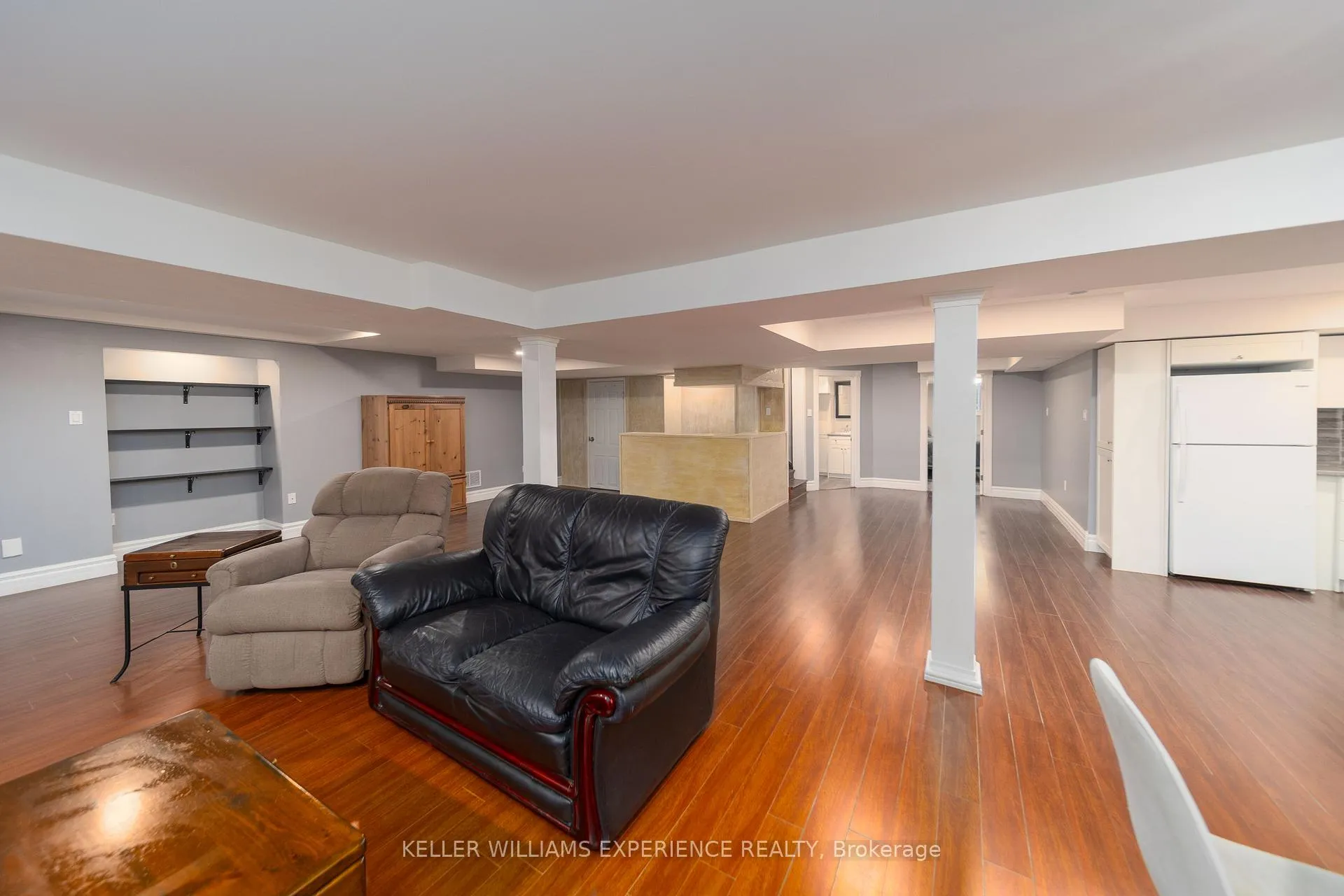 Photo 26 of 175 Hanmer Street W, Barrie, West Bayfield — HOMEH