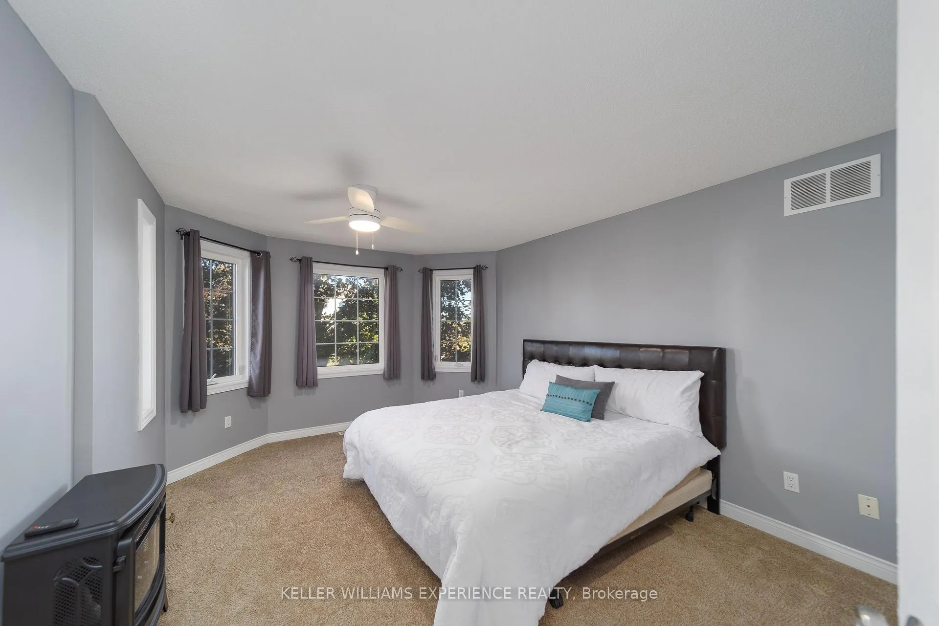 Photo 33 of 175 Hanmer Street W, Barrie, West Bayfield — HOMEH