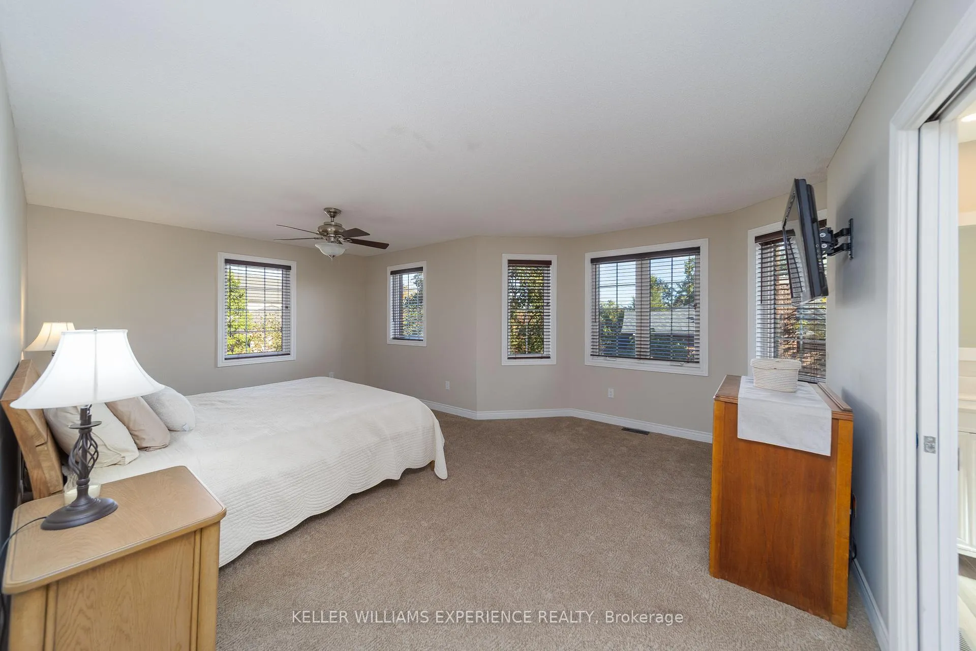 Photo 36 of 175 Hanmer Street W, Barrie, West Bayfield — HOMEH