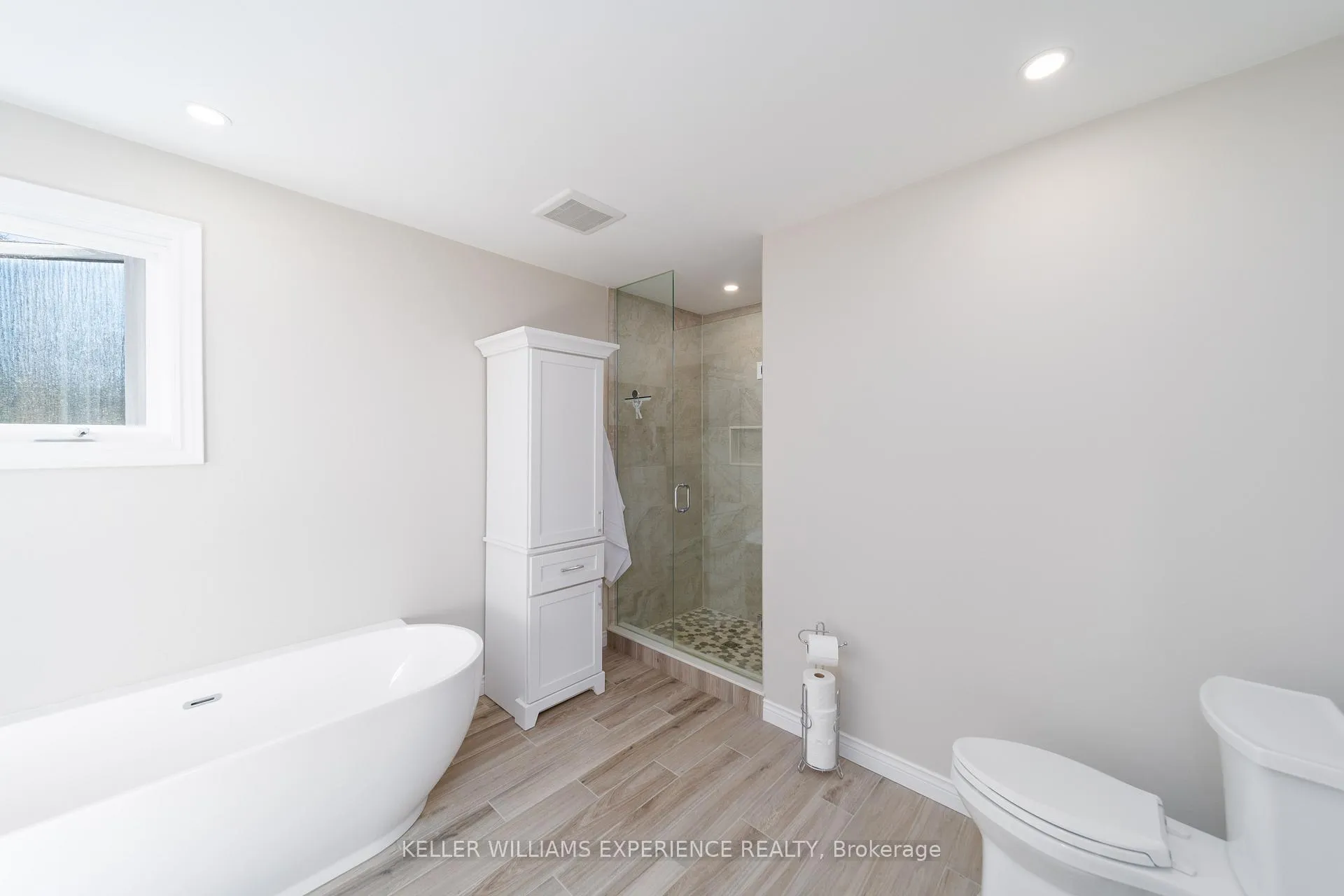 Photo 39 of 175 Hanmer Street W, Barrie, West Bayfield — HOMEH