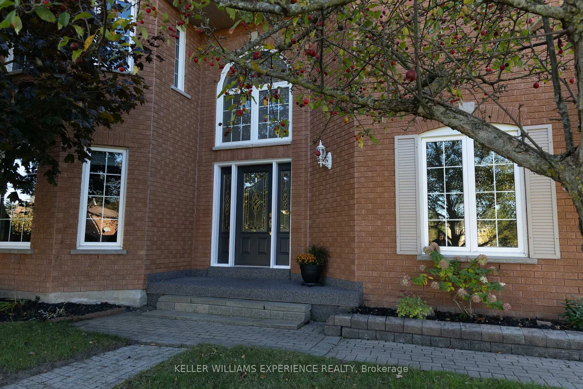 Photo 47 of 175 Hanmer Street W, Barrie, West Bayfield — HOMEH