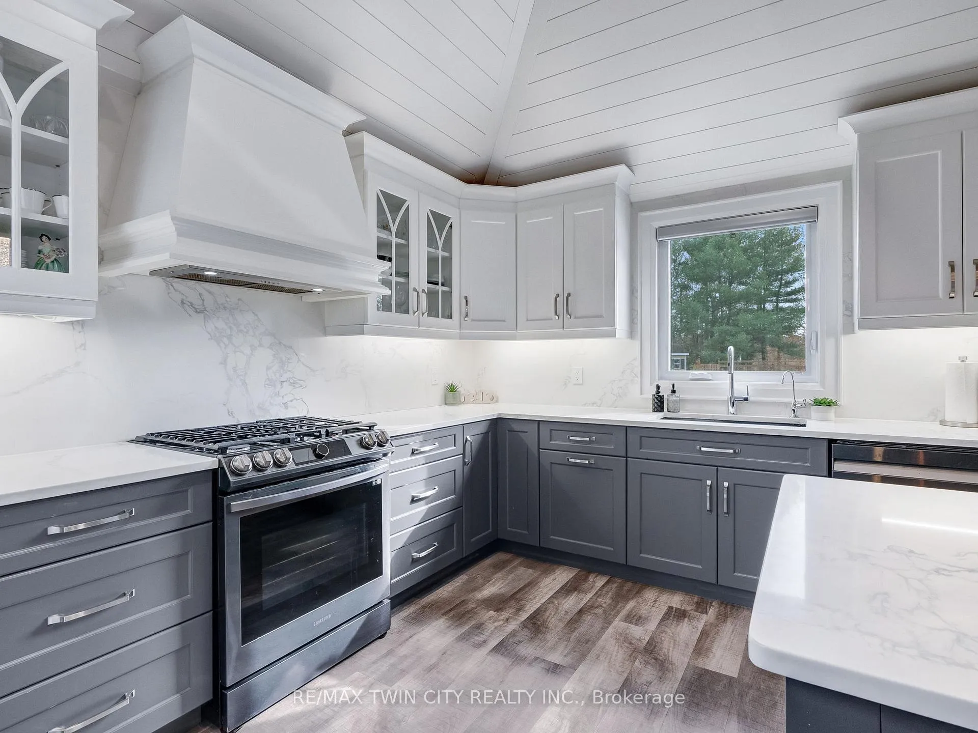 Photo 6 of 235 Oakland Road, Brant, Oakland — HOMEH