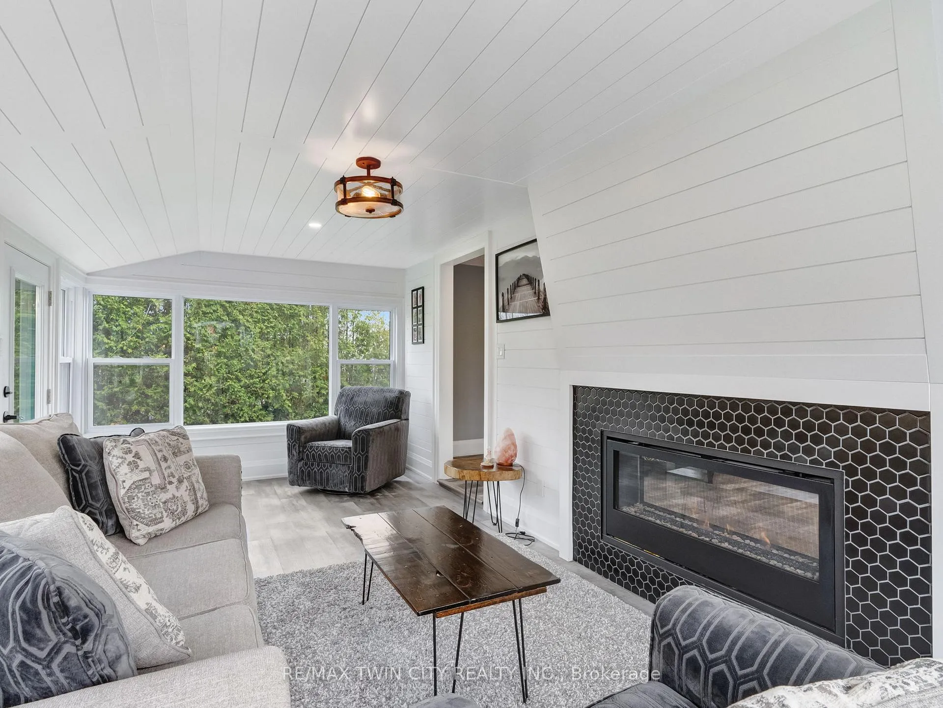 Photo 23 of 235 Oakland Road, Brant, Oakland — HOMEH