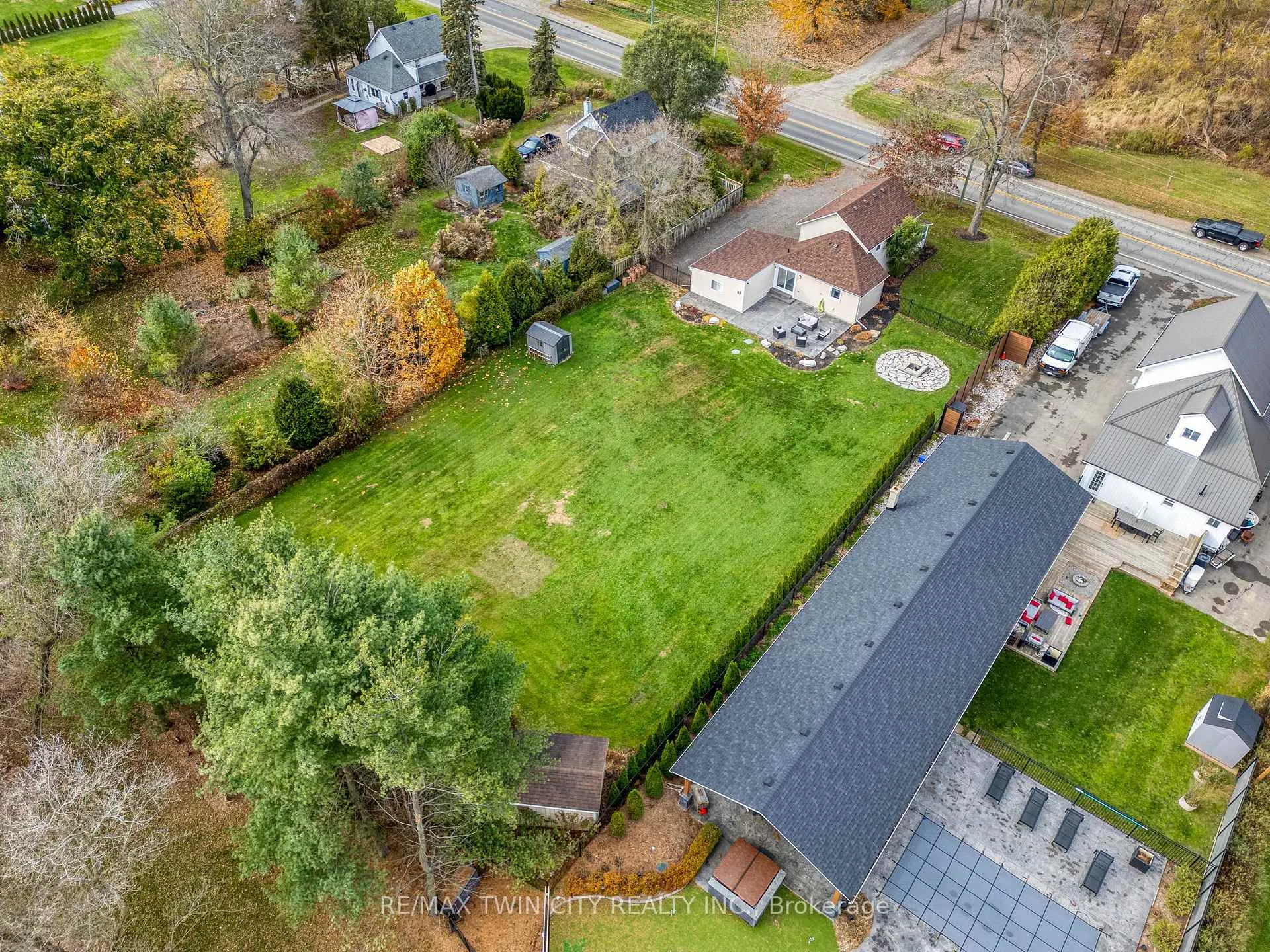 Photo 39 of 235 Oakland Road, Brant, Oakland — HOMEH