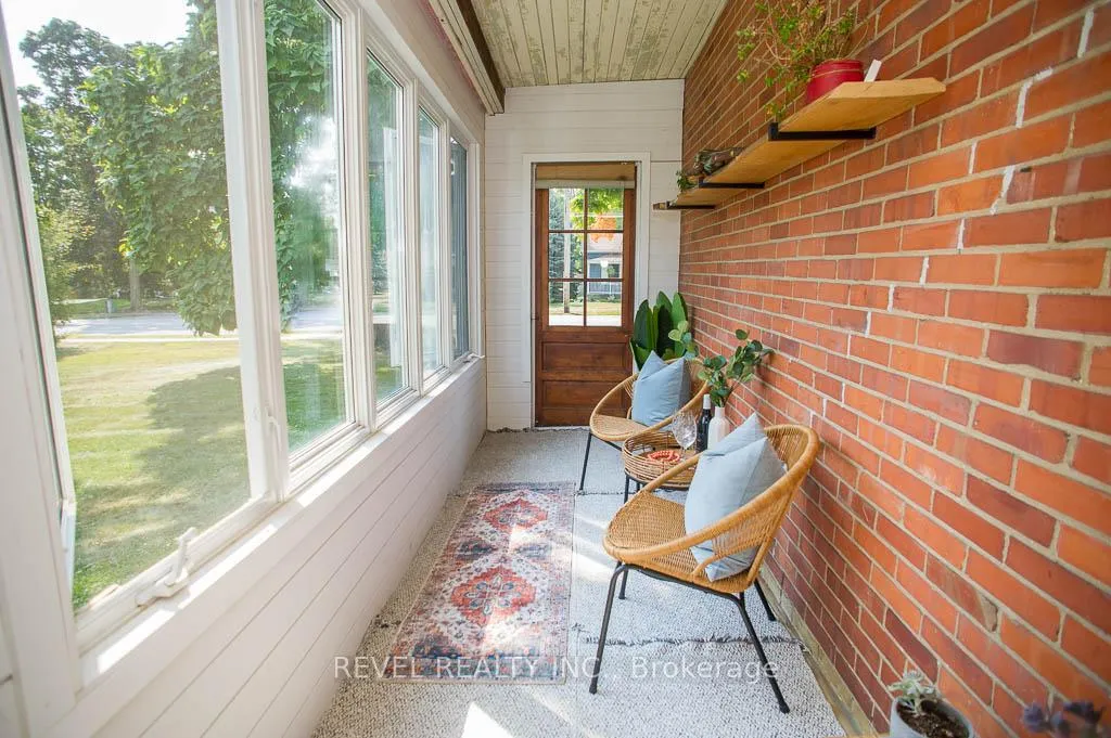 Photo 15 of 386 Maple Avenue S, Brant, Burford — HOMEH