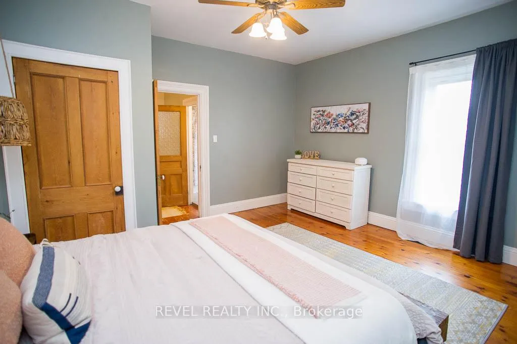 Photo 21 of 386 Maple Avenue S, Brant, Burford — HOMEH